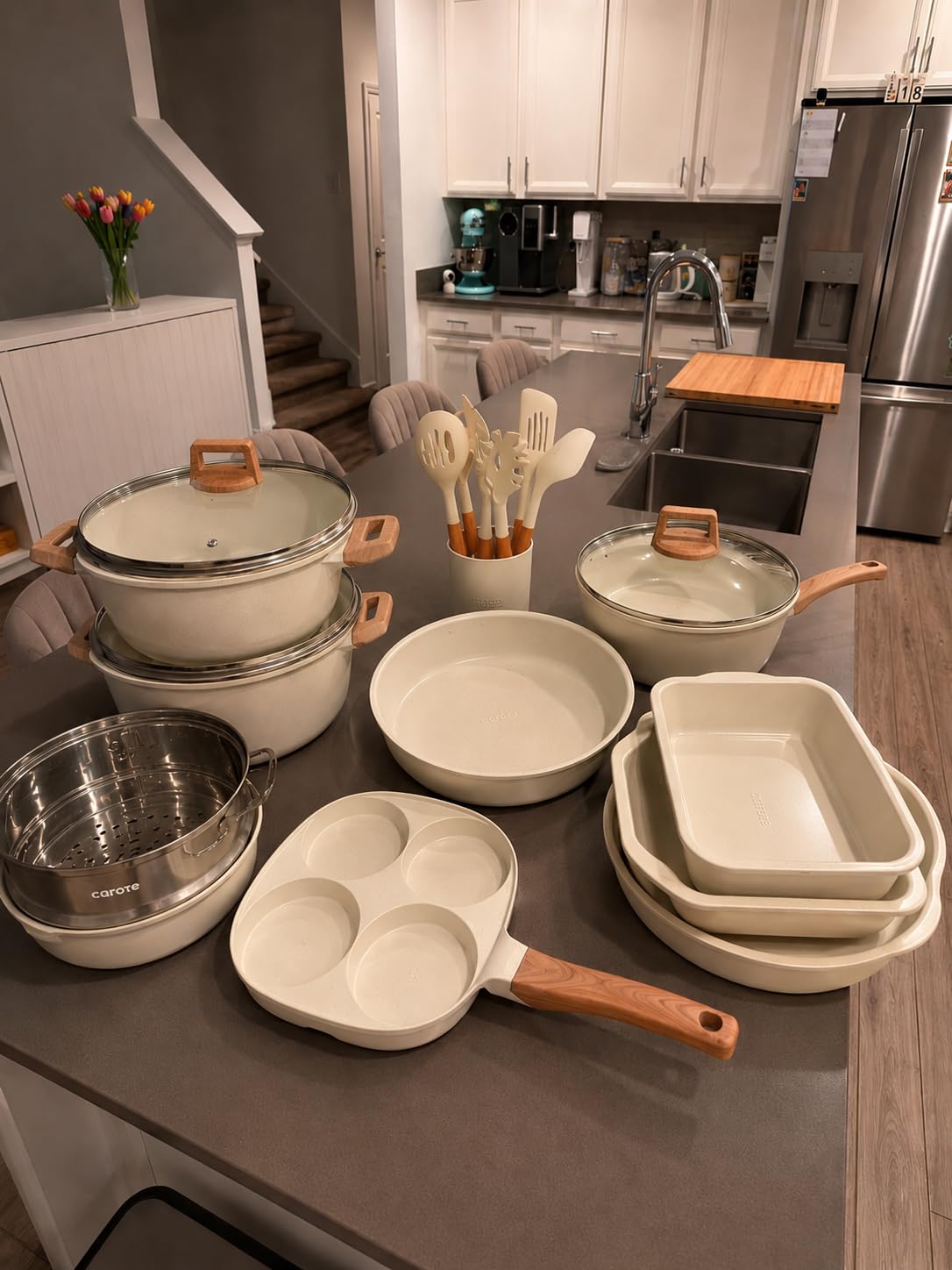 CAROTE 21pcs Pots and Pans Set, Nonstick Cookware Sets, Induction Cookware Kitchen Set Non Stick Cooking Set w/Frying Pans & Saucepans (PFOS, PFOA Free) customer photo 2
