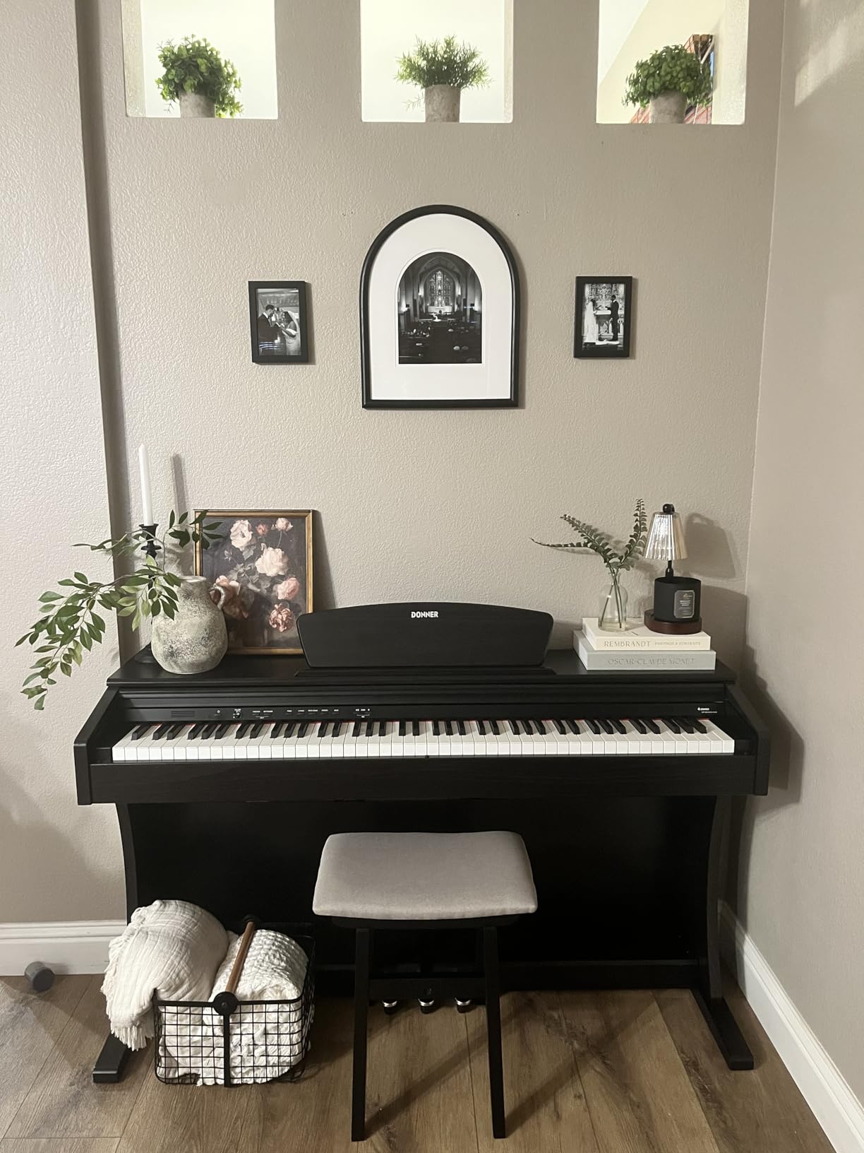 Donner DDP-400 Digital Piano with 88 Key Progressive Weighted Keyboard, Premium Upright Piano customer photo 2