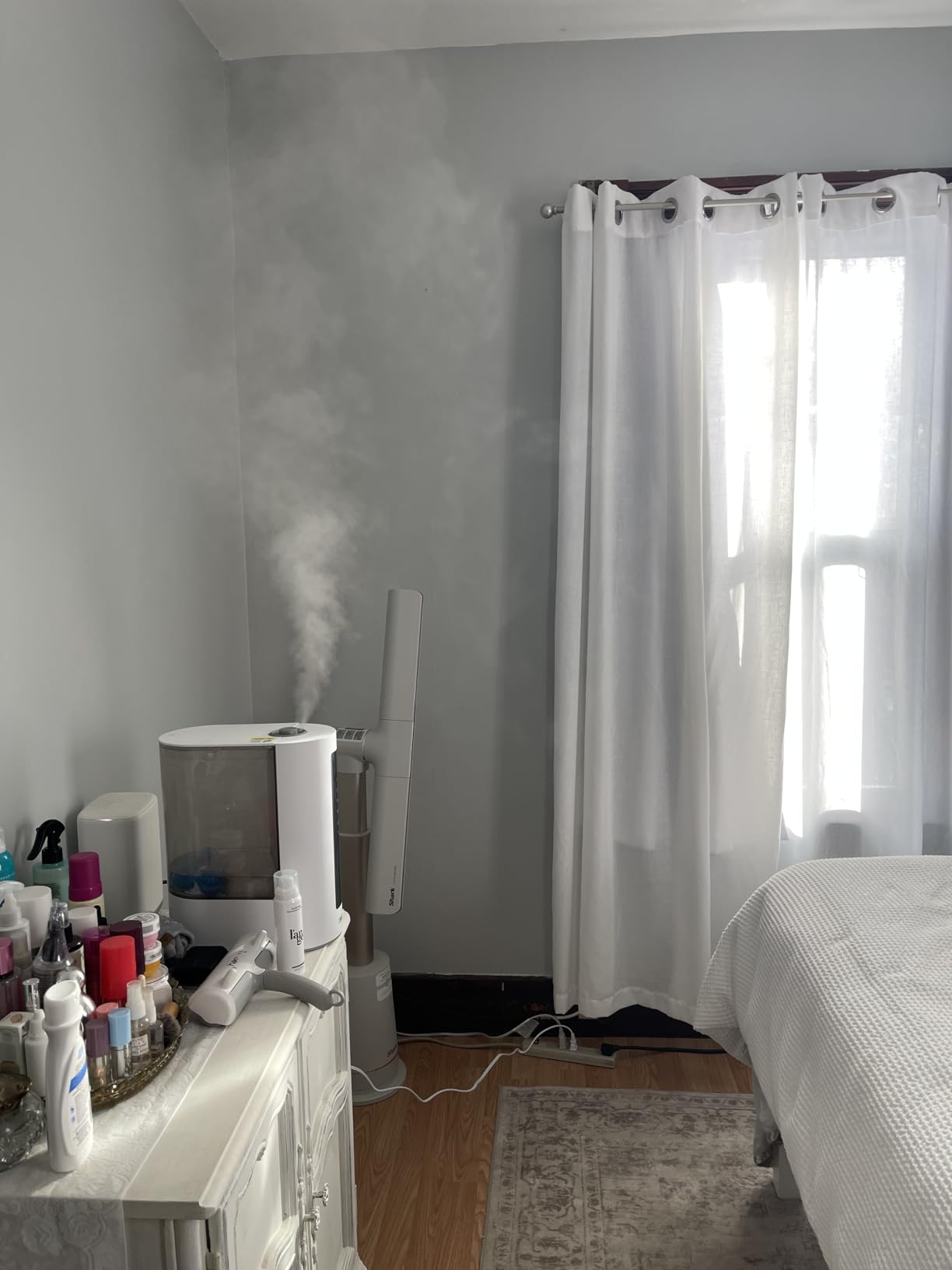 DREO 6L Smart Humidifiers for Bedroom, Warm & Cool Mist for Large Room | 60-Hour Quiet Runtime, 500ML/H Output, Smart Humidity Sensor, Indicator Light, App Control, Works with Alexa & Google, Silver customer photo 2