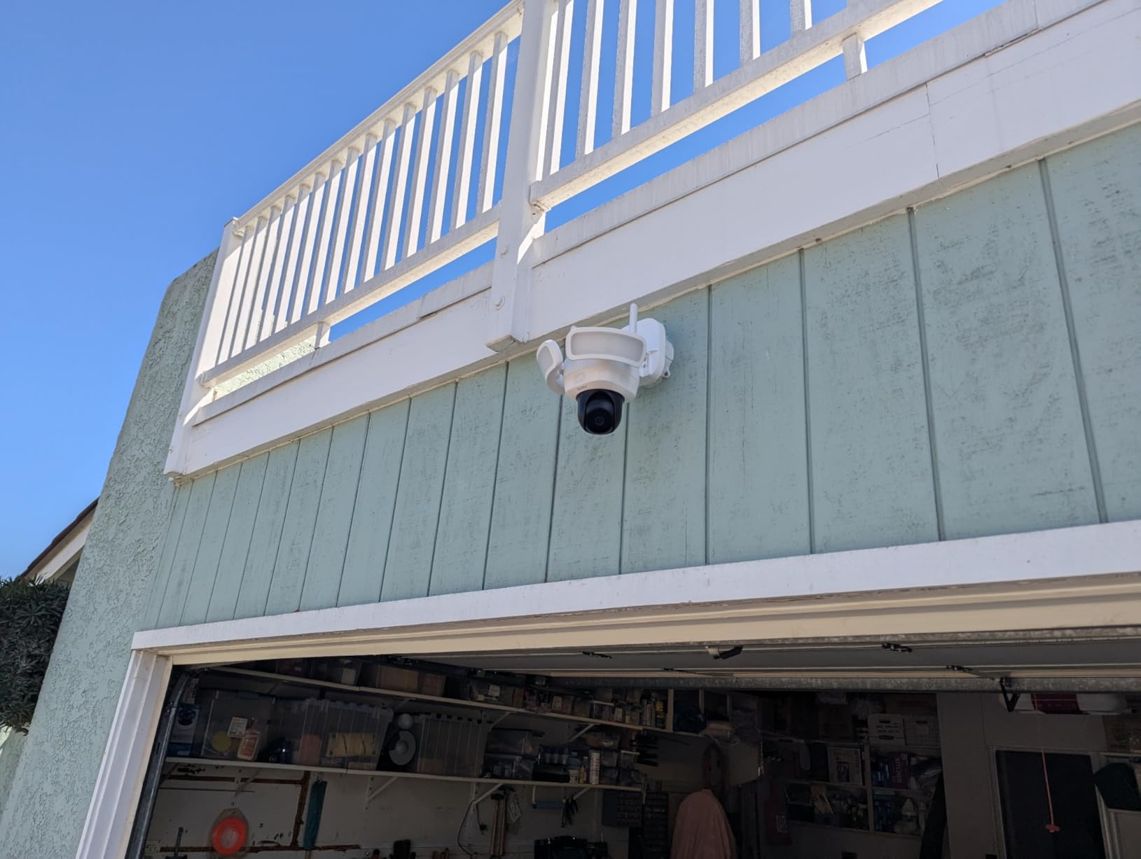 aosu Wired Floodlight Camera 3K 2600-Lumen 24/7 Recording | 360 Outdoor Coverage, Motion Detection, Color Night Vision, 2.4G WiFi, Alexa & Google Compatible, No Subscription Required customer photo 1