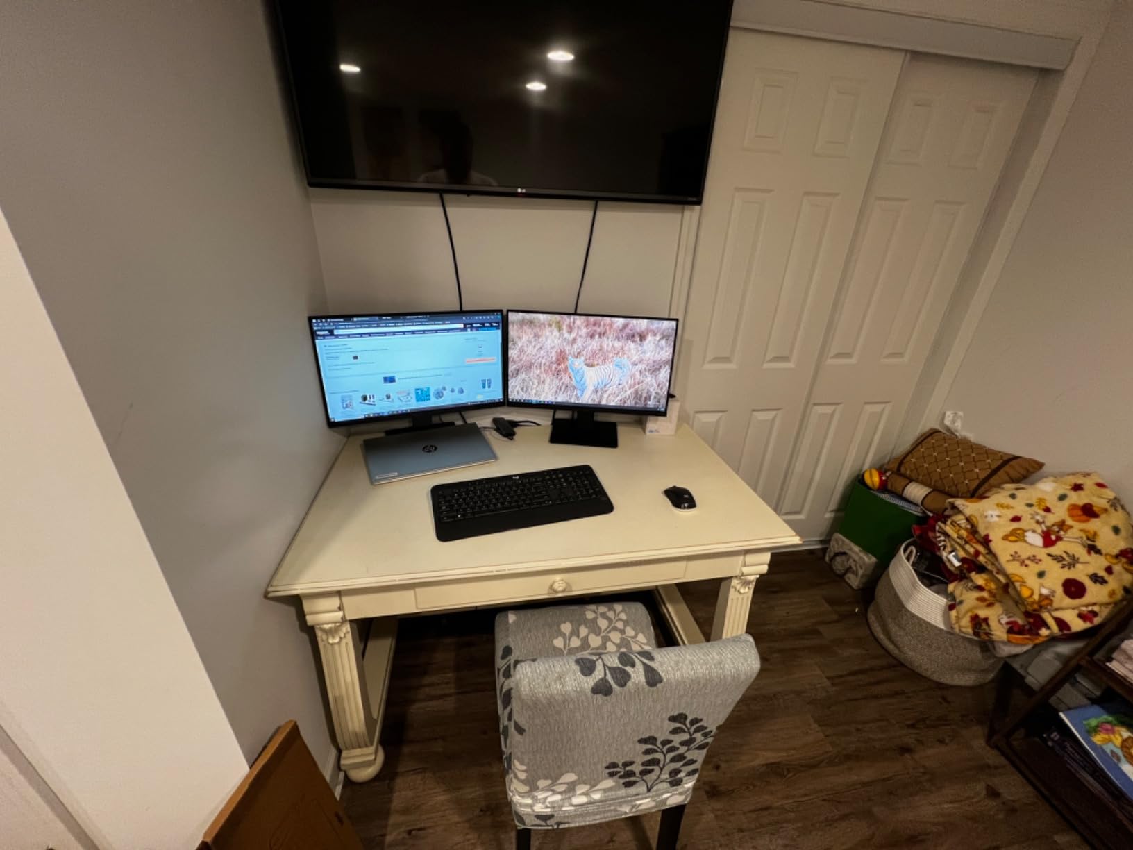 Logitech MK540 Full Size Advanced Wireless Keyboard and Mouse Combo customer photo 1