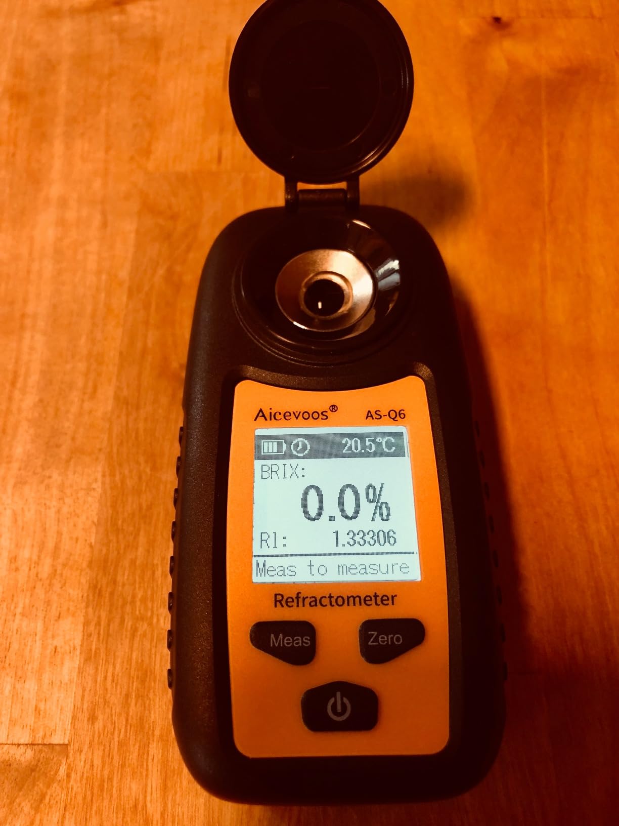 Digital Sugar Brix Refractometer, ATC, Range 0-35%, ±0.2% Precision customer photo 1