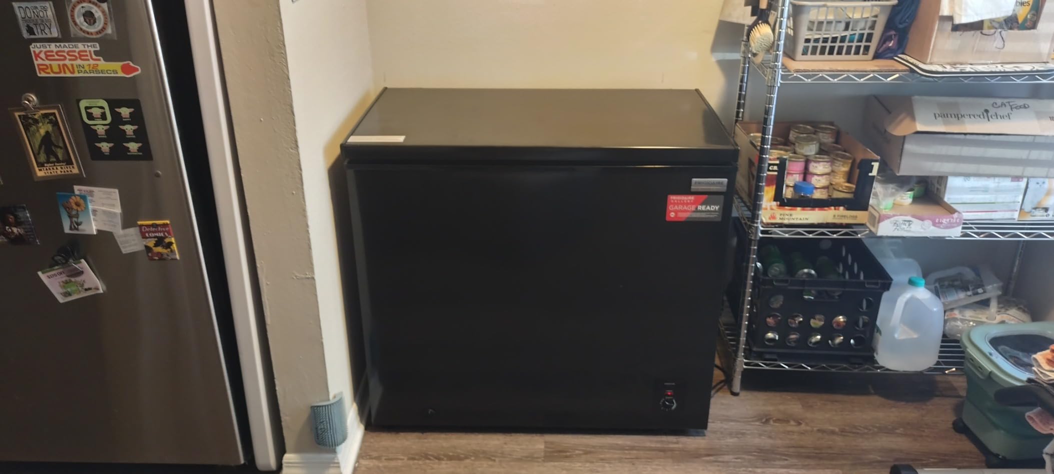 FRIGIDAIRE EFRF7003-BLACK Chest Deep Freezer, 7 Cu. Ft, Black Adjustable Thermostat-Removable Vinyl Coated Wire Basket-Easy Defrost Drain customer photo 2