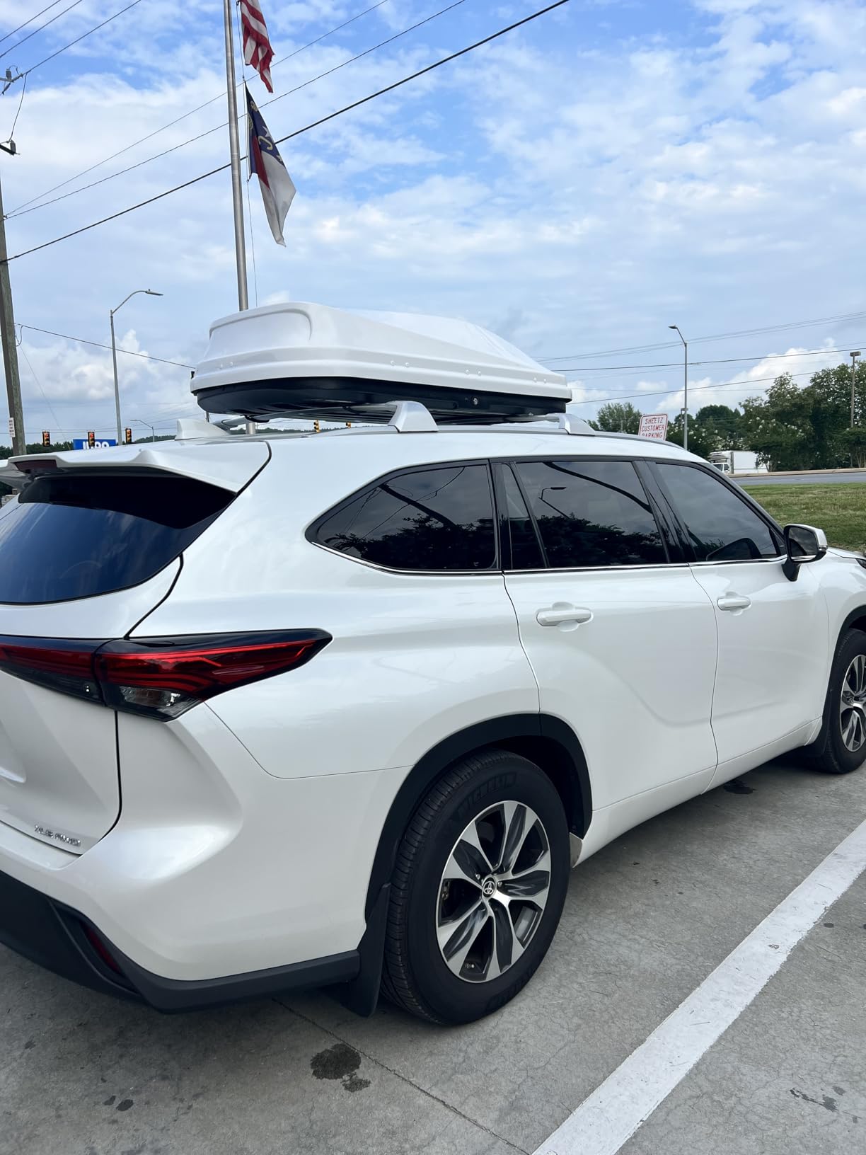 13 Cubic Feet Rooftop Cargo Carrier Box, Heavy Duty Hard Shell Roof customer photo 2