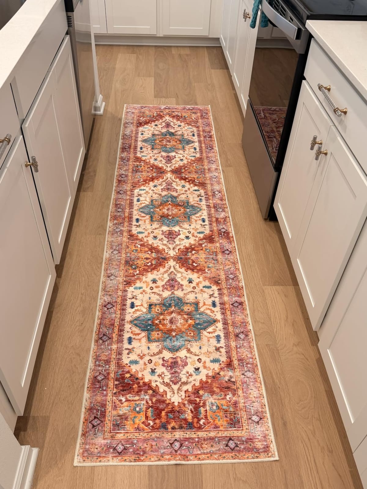 Yamaziot Washable Runner Rug, 2x8 Non-Slip Boho Vintage Hallway Kitchen Rug, Stain Resistant, Low Pile, Soft Distressed Floor Carpet with Rubber Backing for Bedroom, Kitchen, Laundry, Entrance customer photo 2