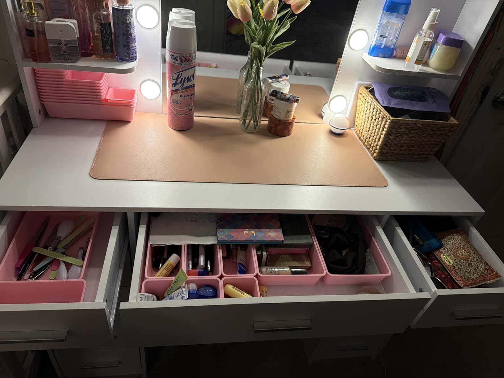 Quimoo Large Vanity Desk with LED Lighted Mirror & Power Outlet, Makeup Vanity Table with 7 Drawers, 4 Shelves and 5 Hooks, Vanity Table, Vanity Desk Set for Bedroom, Bathroom, White customer photo 2