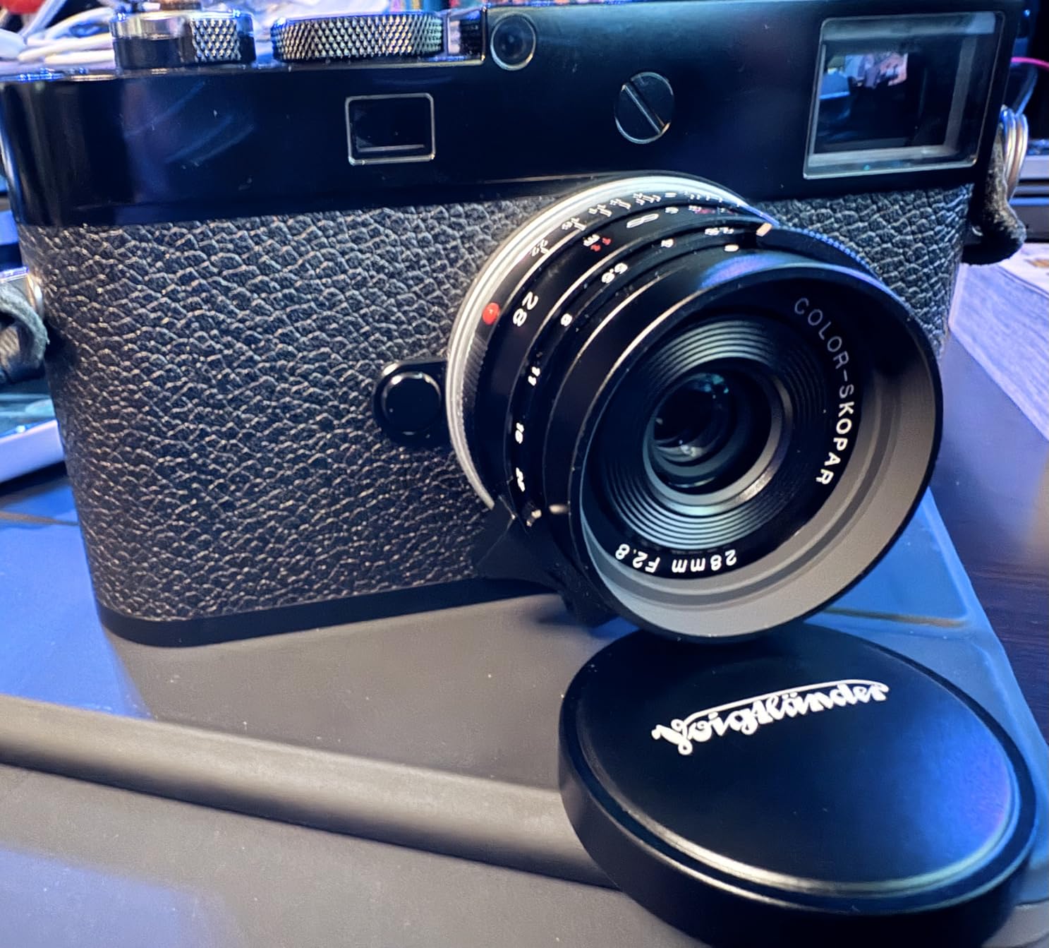 Voigtlander 28mm F2.8 Color-Skopar-M Type II Lens (Black) customer photo 1