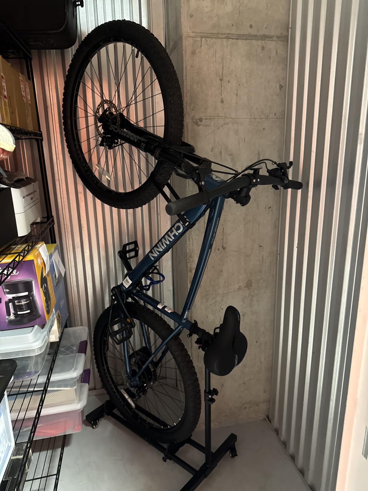 Sttoraboks Vertical Bike Stand, Freestanding Bike Rack Garage Storage Upright Bicycle Floor Stand Indoor Bike Holder with Adjustable Height for Garage & Apartment - for Wheels Sizes up to 29