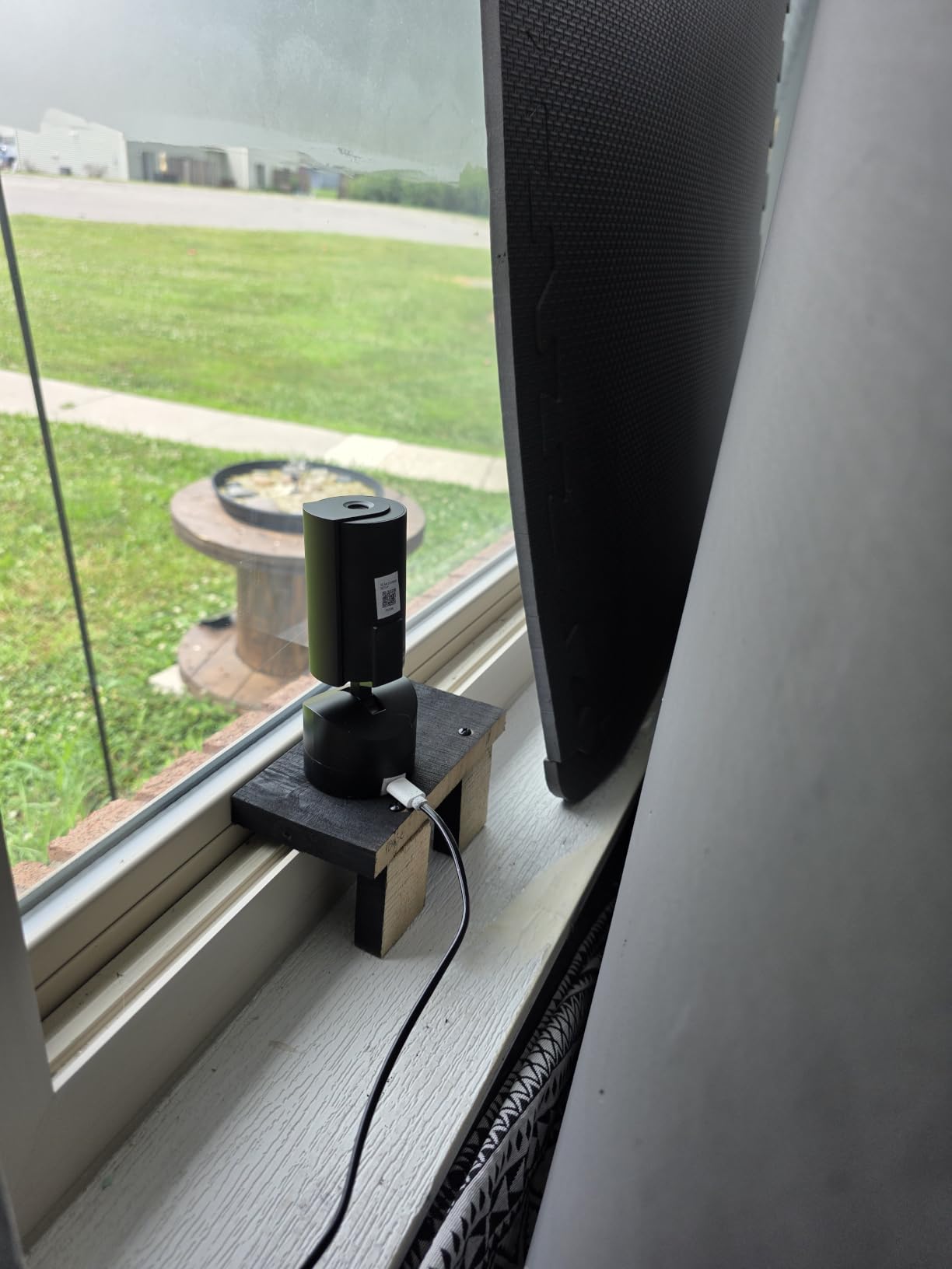 Ring Pan-Tilt Indoor Cam (newest model) — See all around your home or business with 360° pan coverage, HD video, plus Two-Way Talk (2024 release), White customer photo 2