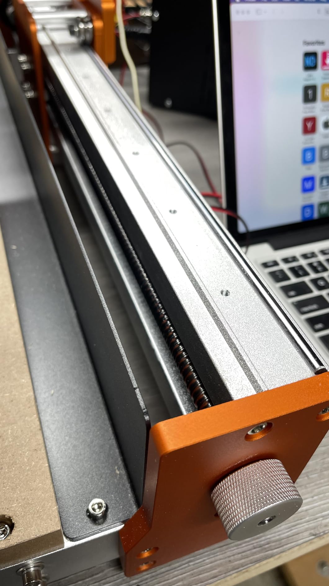 FoxAlien CNC Router Machine XE-PRO with Ball Screws, 400W Spindle customer photo 2