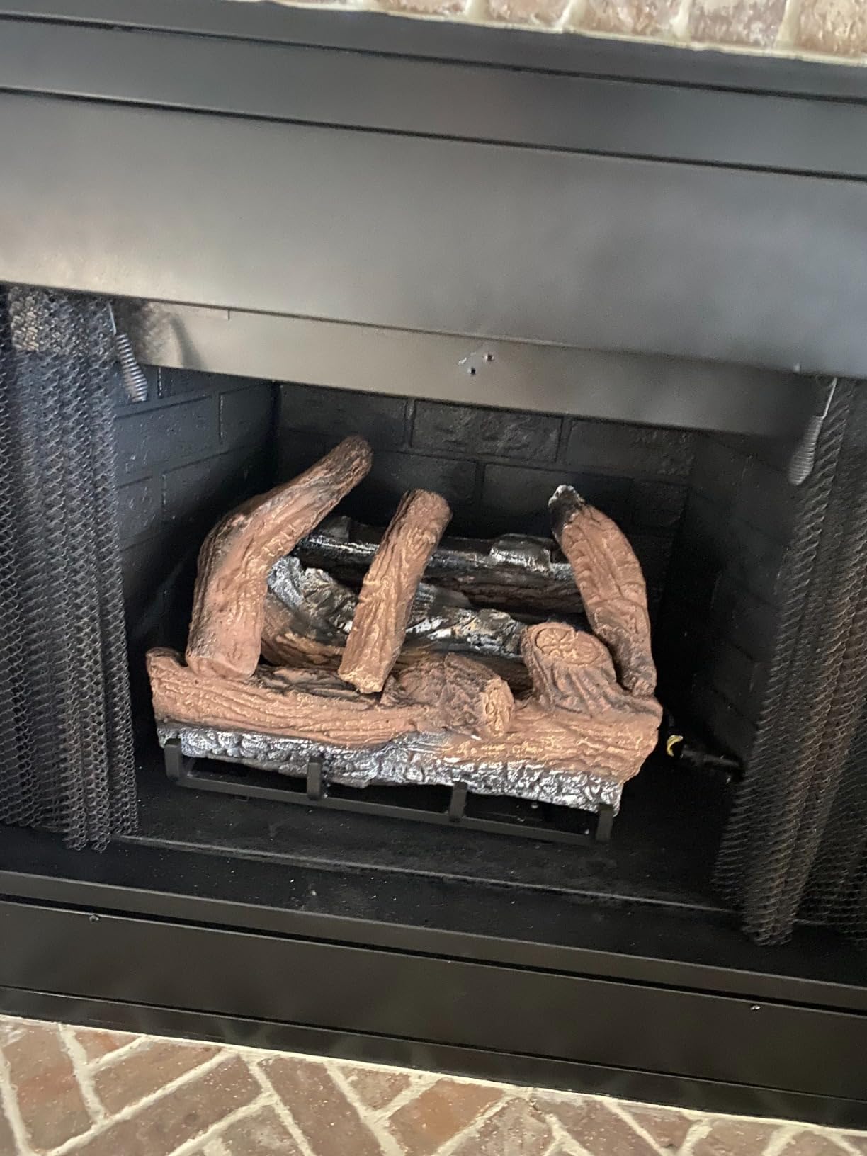 Duluth Forge Ventless Dual Fuel Gas Log Set - 30 in. Split Oak, 33,000 BTU, Remote Control - Model# DLS-30R-1 customer photo 2