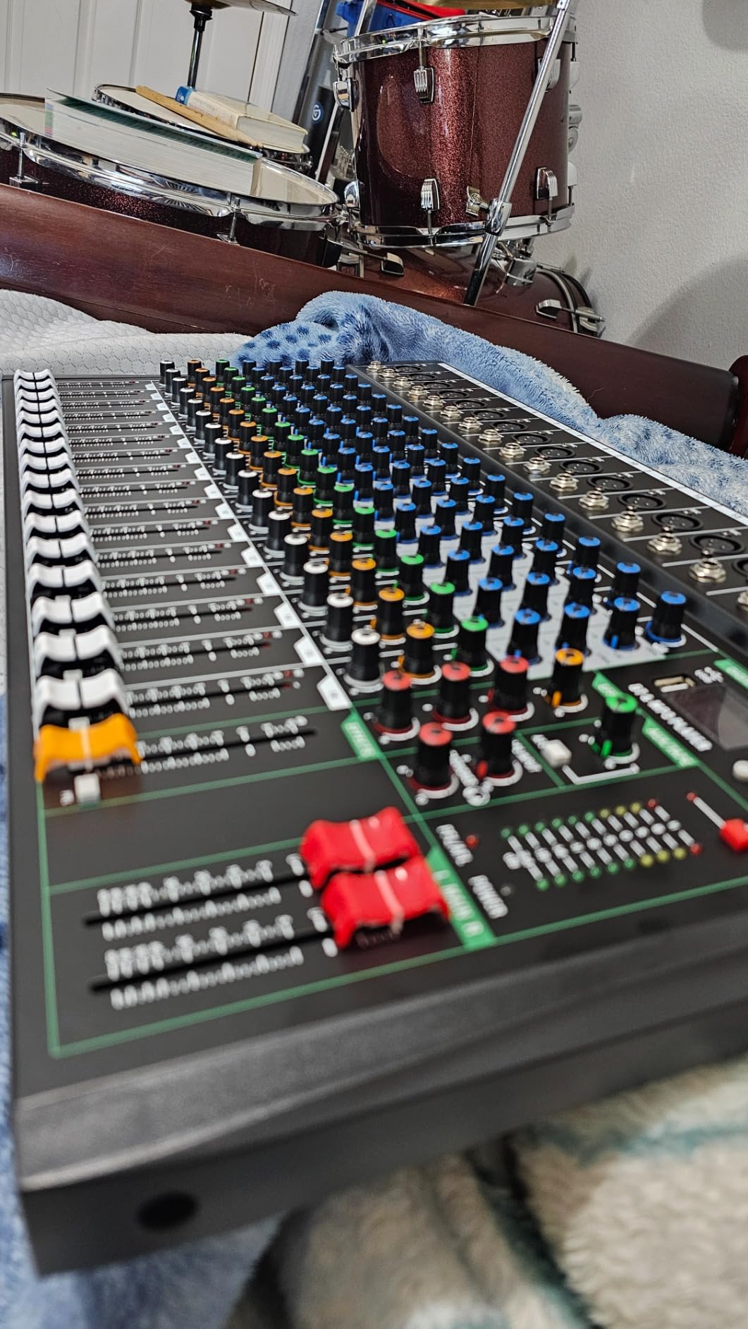 XTUGA 16 Channel Audio Mixer,Professional Sound Board DJ Mixer(CT160) customer photo 2