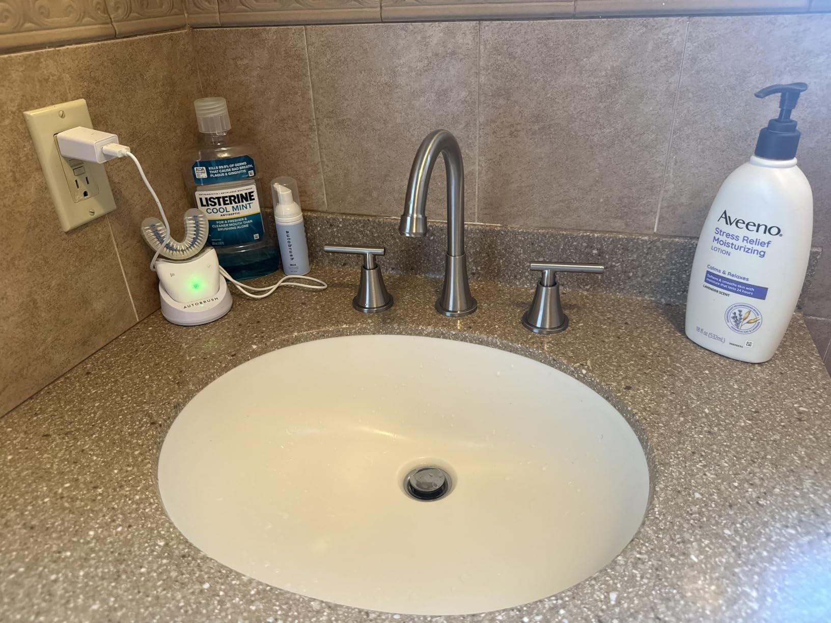Bathroom Faucets for Sink 3 Hole, Hurran Brushed Nickel Bathroom Sink Faucet with Pop-up Drain and Supply Lines, Stainless Steel Lead-Free Widespread Faucet for Vanity RV Farmhouse Sink customer photo 1