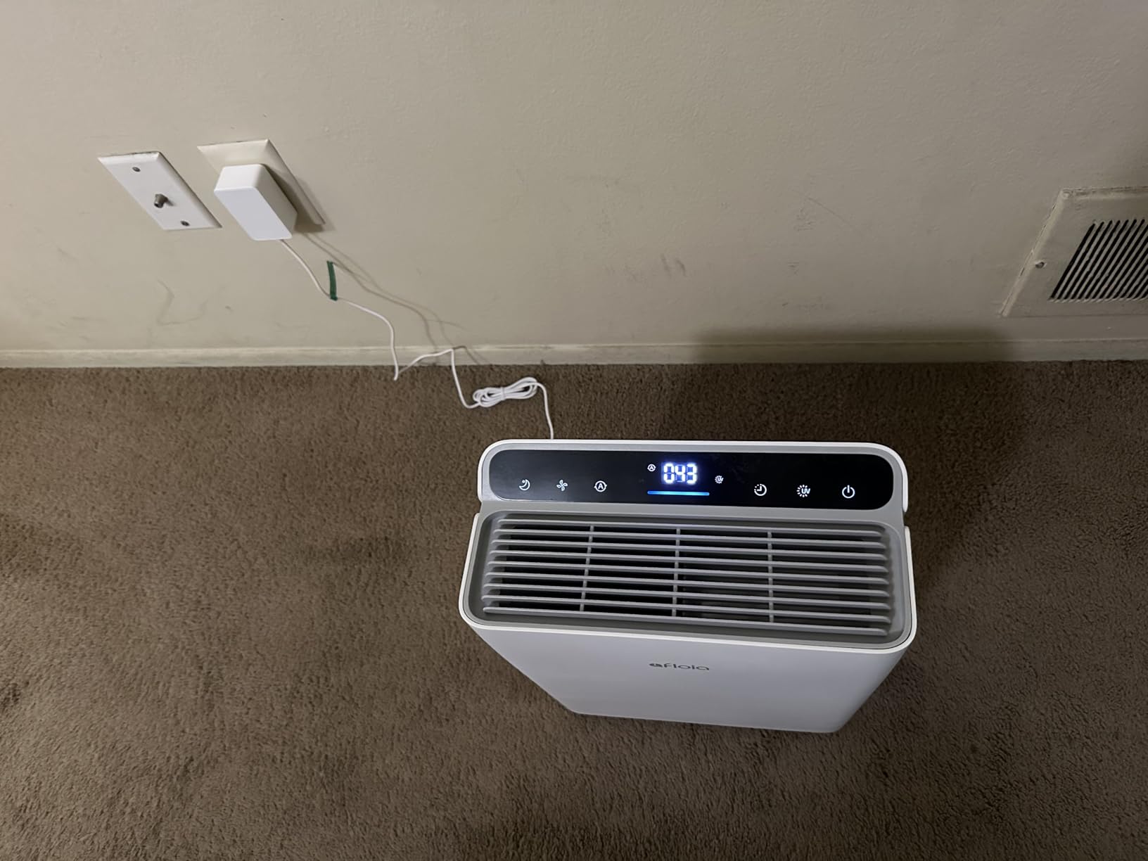 Afloia Air Purifier for Large Rooms Up to 2,000 Sq. Ft. with PM2.5 Display | 4-Stage HEPA Filter, Washable Pre-Filter, Ideal for Bedrooms, Helps Capture Pet Dander, Pollen, Dust, And Smoke customer photo 1