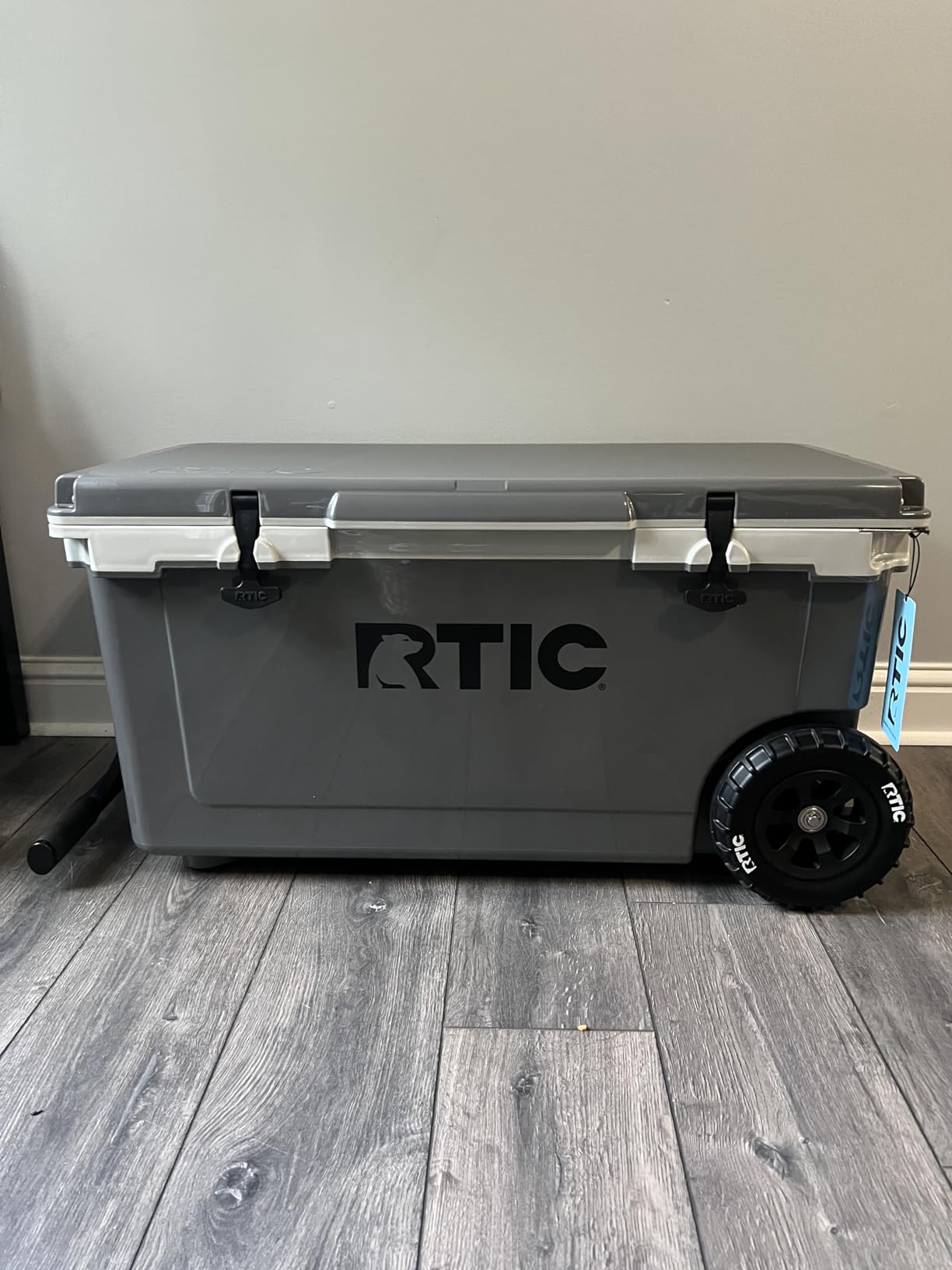 RTIC 72 Quart Ultra-Light Wheeled Cooler Hard Insulated Portable Ice Chest Box for Beach, Drink, Beverage, Camping, Picnic, Fishing, Boat, Barbecue, 30% Lighter Than Rotomolded Coolers customer photo 1