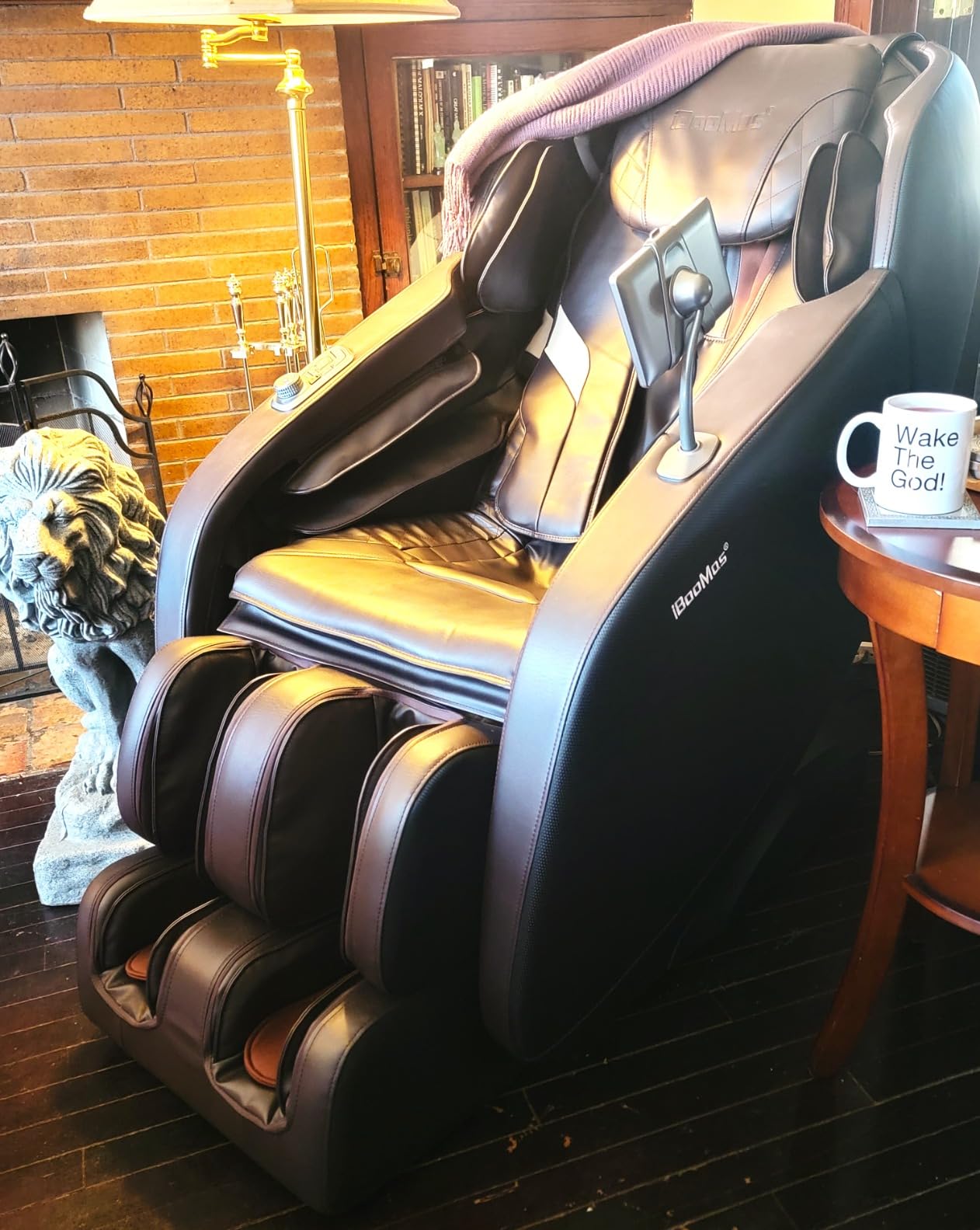 iBooMas Massage Chair Full Body, 6 Massage Intensities Zero Gravity SL-Track Shiatsu Massage Chair with 18 Modes, 42 Airbags, 5 Heating Area, Body Scan, Extendable Footrest, Foot Roller (Brown+Black) customer photo 2