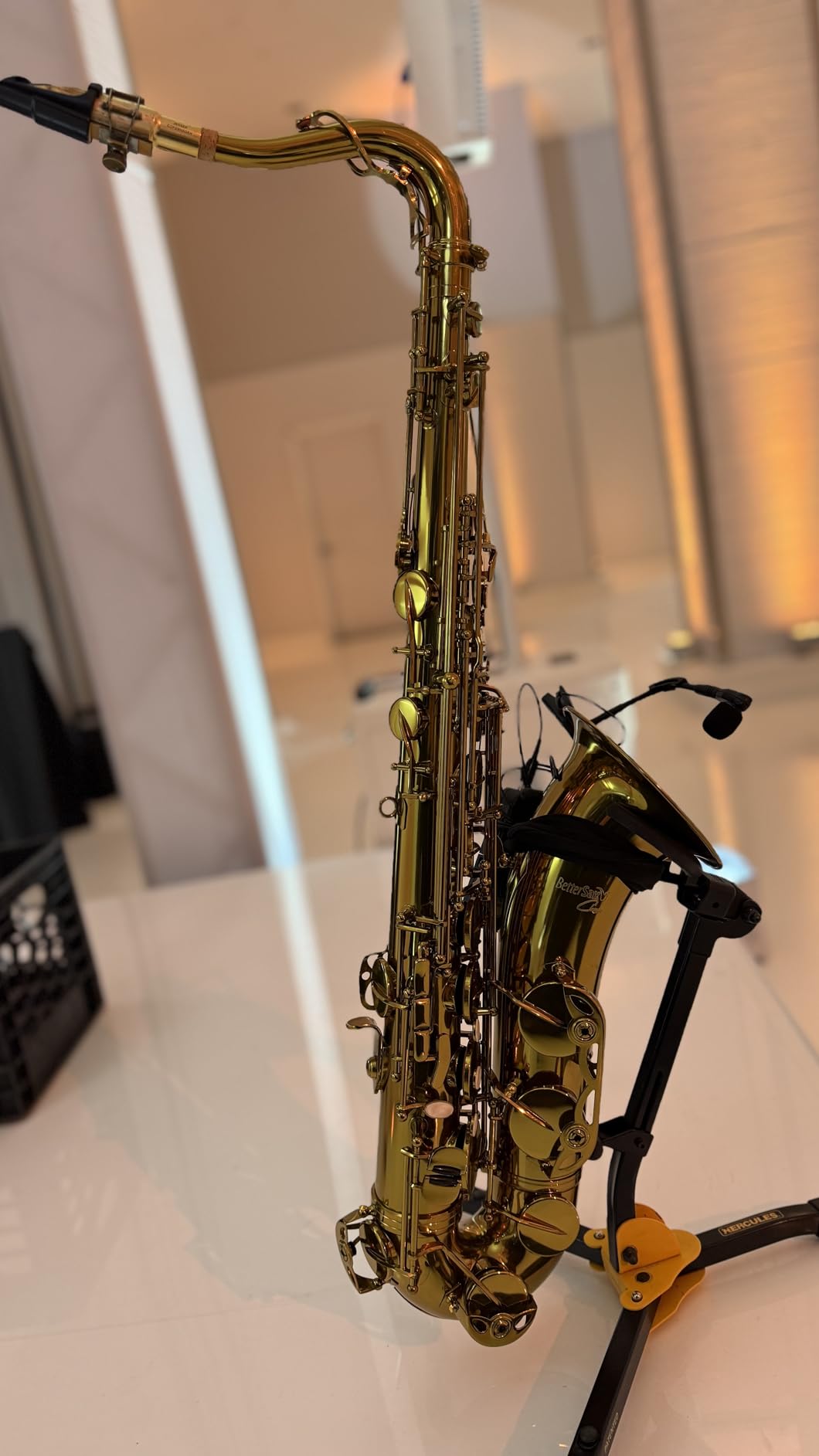 BetterSax Classic Tenor Saxophone - Professional-Grade Instrument with Dark Gold Lacquer Finish - Complete Kit for Beginners and Pros - Includes Mouthpiece, Neckstrap, and Durable Case customer photo 1