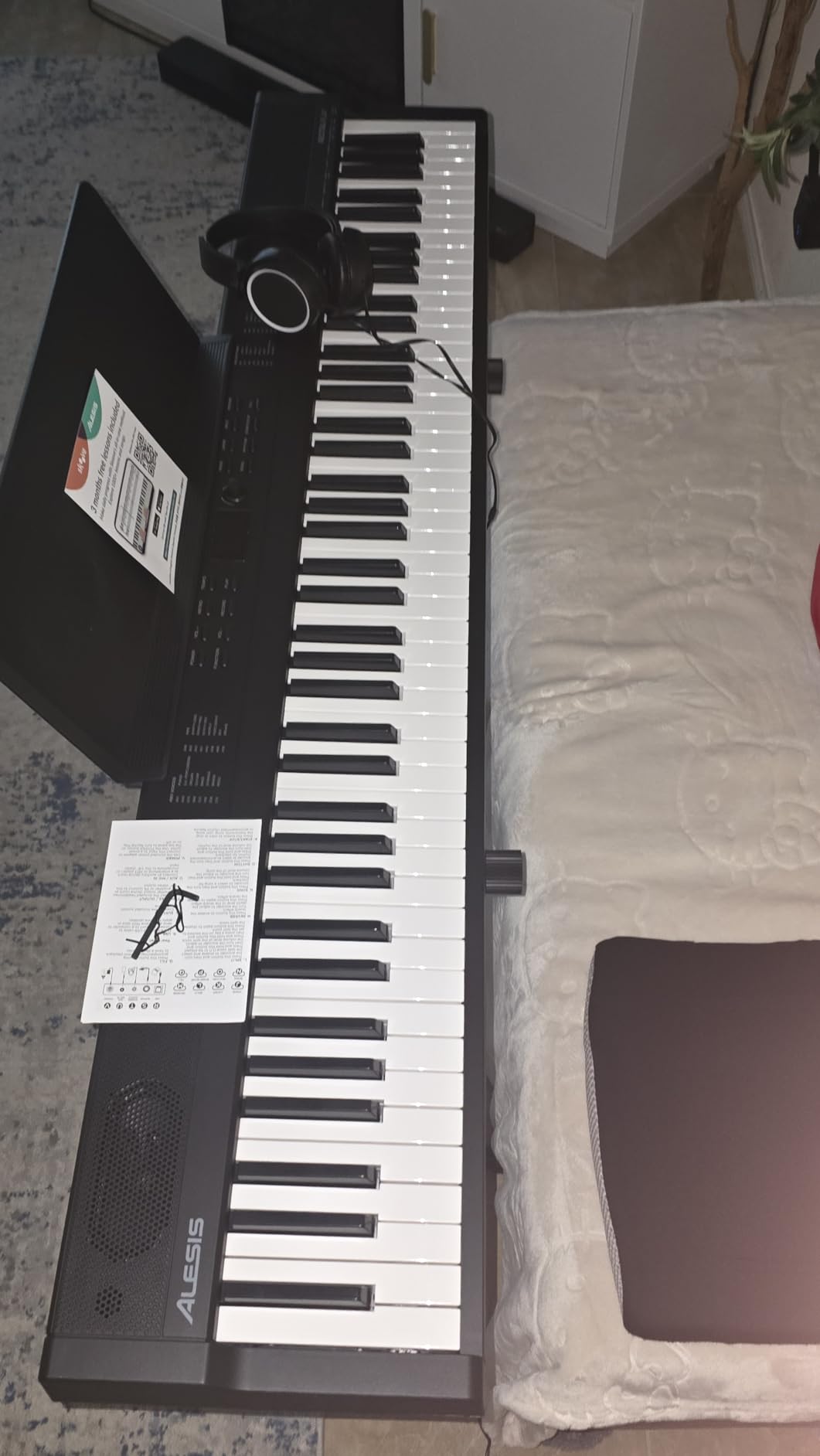 Alesis Recital Play 88-Key Piano Keyboard Bundle | Portable, 480 Voices, Split/Layer Modes, Includes Lessons, Stand, Sustain Pedal, Headphones, Carry Bag, for Beginners customer photo 1