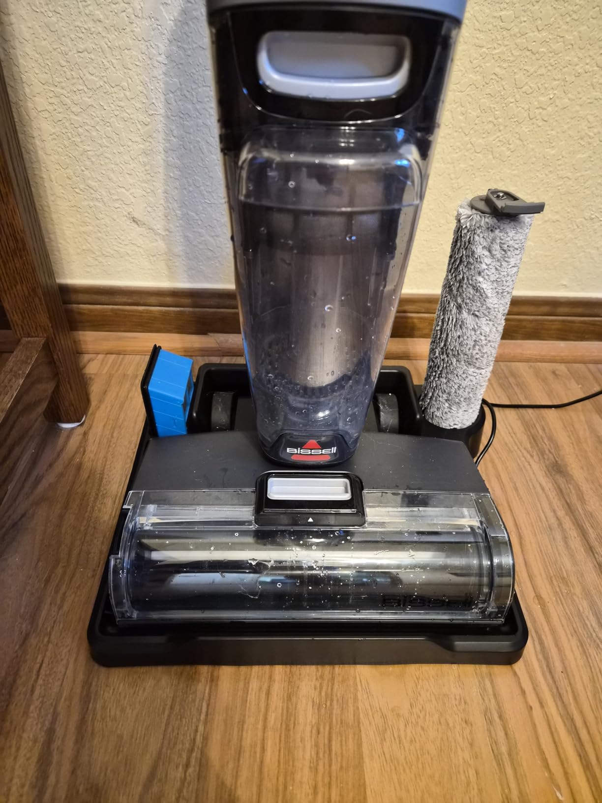 Bissell CrossWave OmniForce Cordless Wet Dry Vacuum Mop, 3882 | Dedicated dry vacuum mode; tangle-free brush roll; multi-surface cordless cleaning customer photo 1