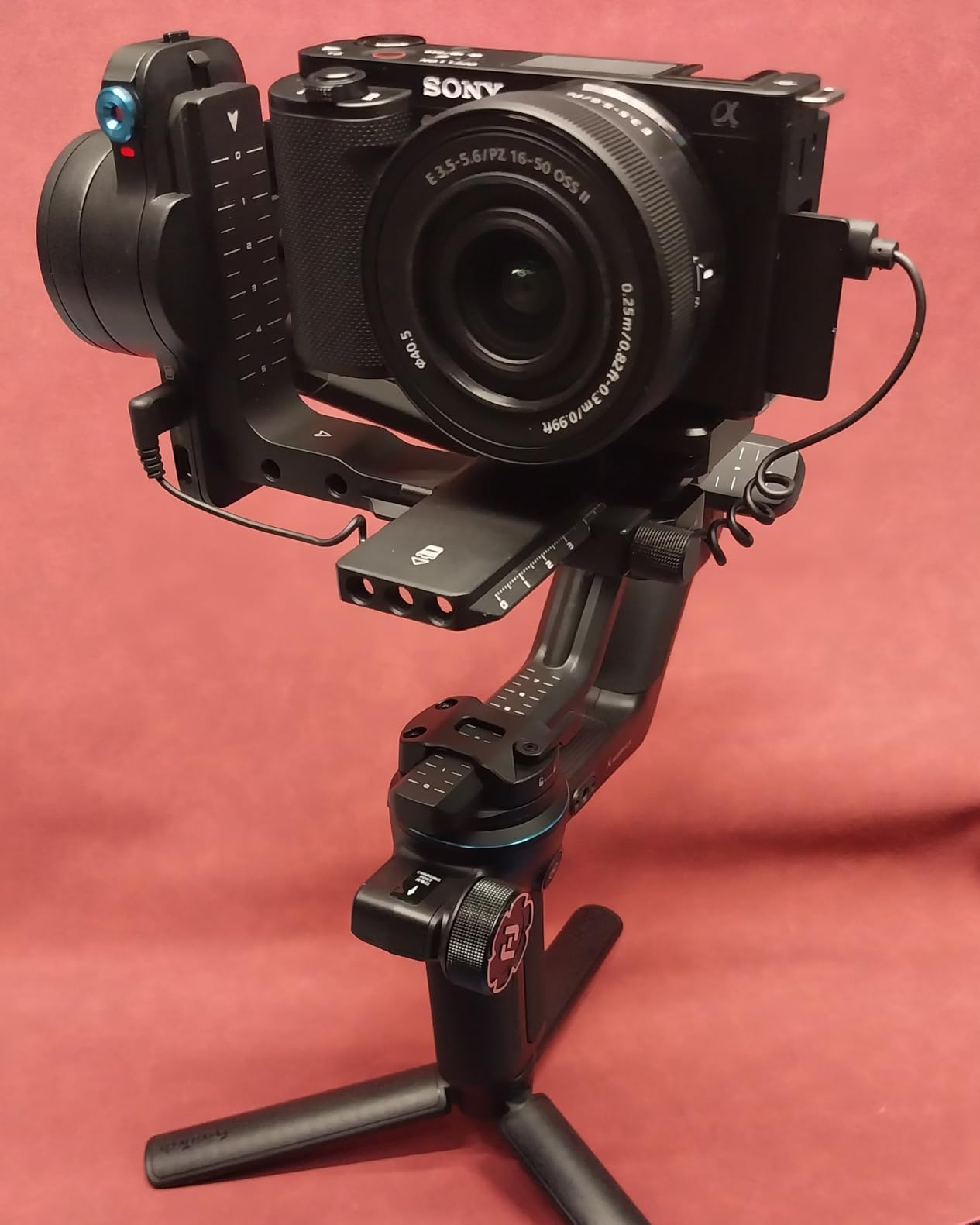 SCORP C2 Camera Gimbal Stabilizer with AI Tracking for Mirrorless Cameras | 3-axis gimbal with native vertical shooting,7.72 lbs payload,Gesture control,Bluetooth/Type-C control for vlogging creators customer photo 2
