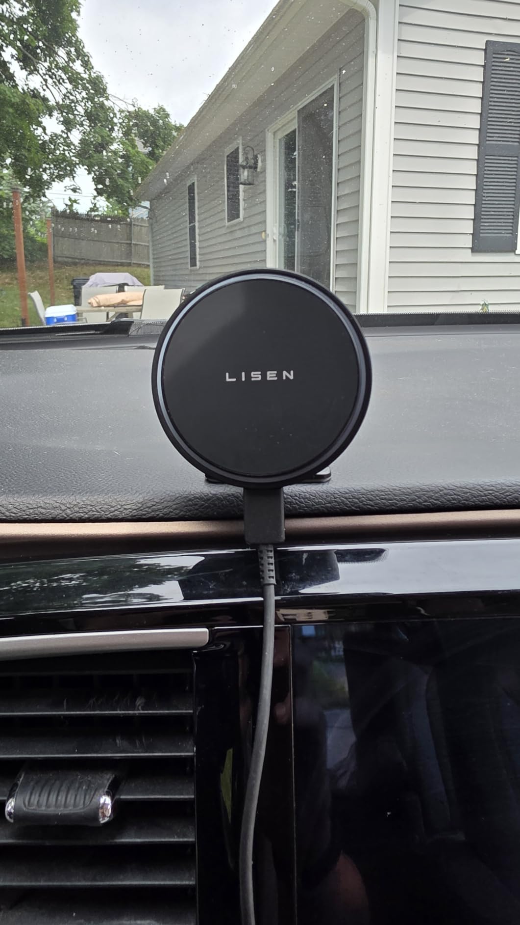 LISEN 15W MagSafe Car Mount Charger, Magnetic Phone Holders for Your Car | [Dual Mounting Type for 99% Vehicles] Magsafe Car Mount,15W Magnetic Wireless Car Charger Car Accessories for iPhone 17-12 customer photo 2