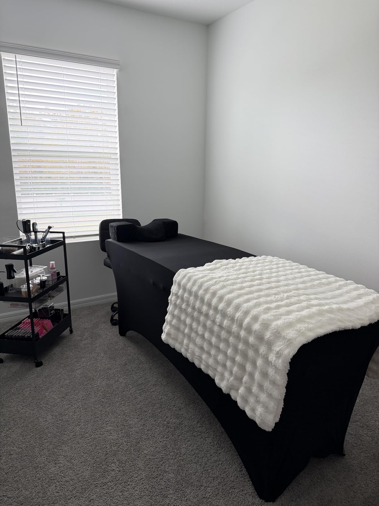 Brelley 3 Sections Aluminum Adjustable Massage Table Portable 22.8