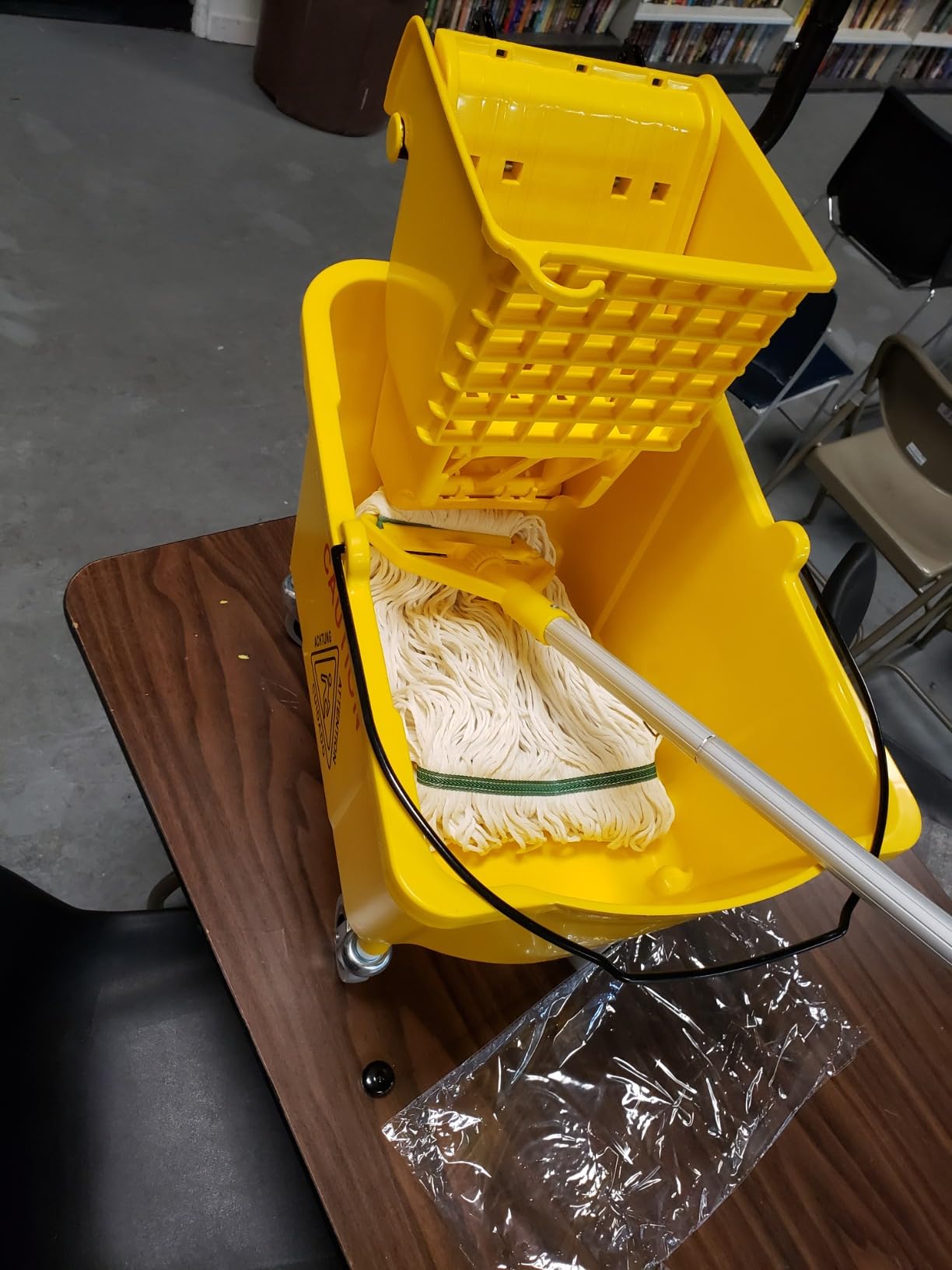 Midoneat Commercial Mop Bucket with Side Press Wringer on Wheels | 35 Quart, Yellow, Including One Commercial Mop customer photo 1
