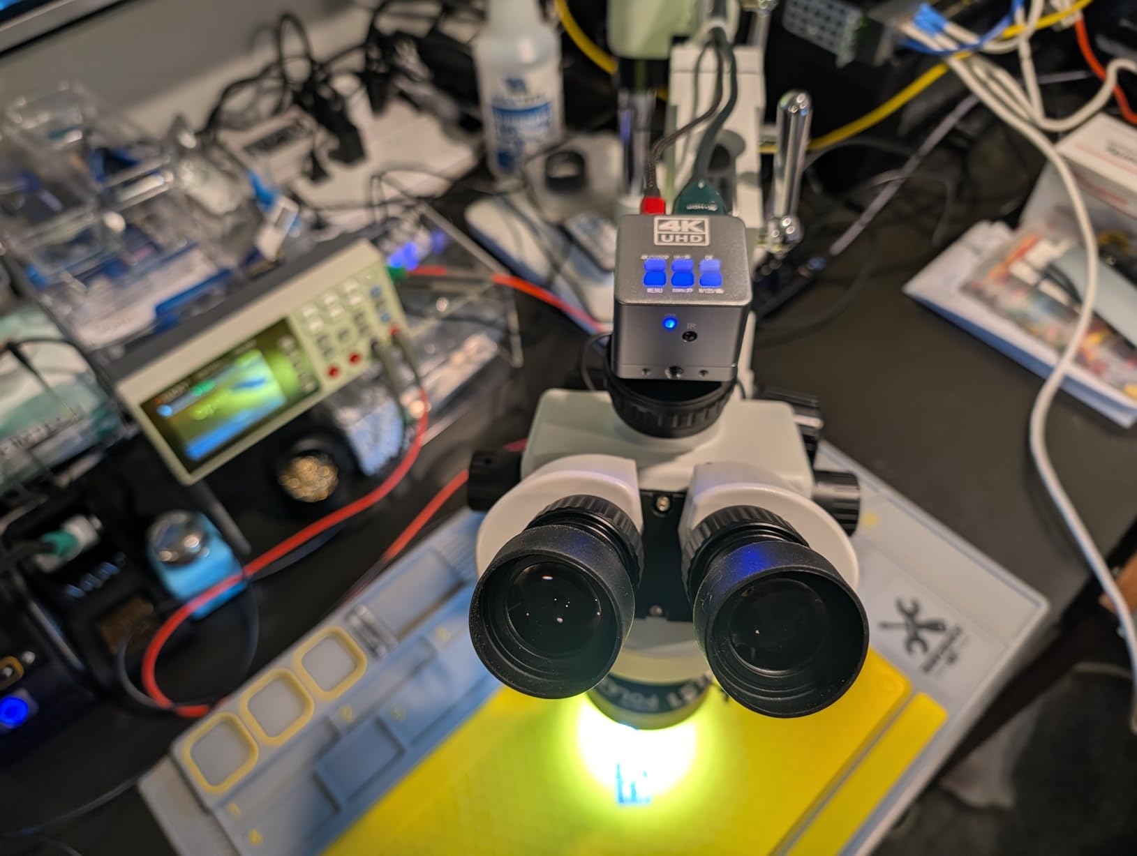 Professional Trinocular Stereo Zoom Microscope, 3.5X-90X Magnification with WF10X Eyepieces, 0.7X-4.5X Zoom Objective and 0.5X & 2.0X Auxiliary Lens, Double-Arm Boom Stand, 56S LED Ring Light customer photo 1