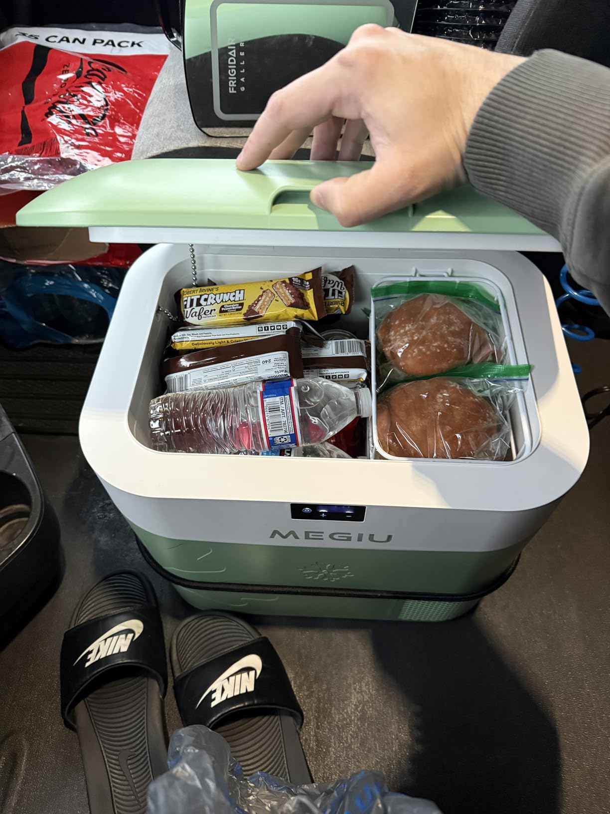 Megiu Car Refrigerator Portable 12V Fridge 23 Quart (22L) Freezer Compressor Cooler 12V/24V DC 110~240V AC for Outdoor Camping Travel Home Use customer photo 1