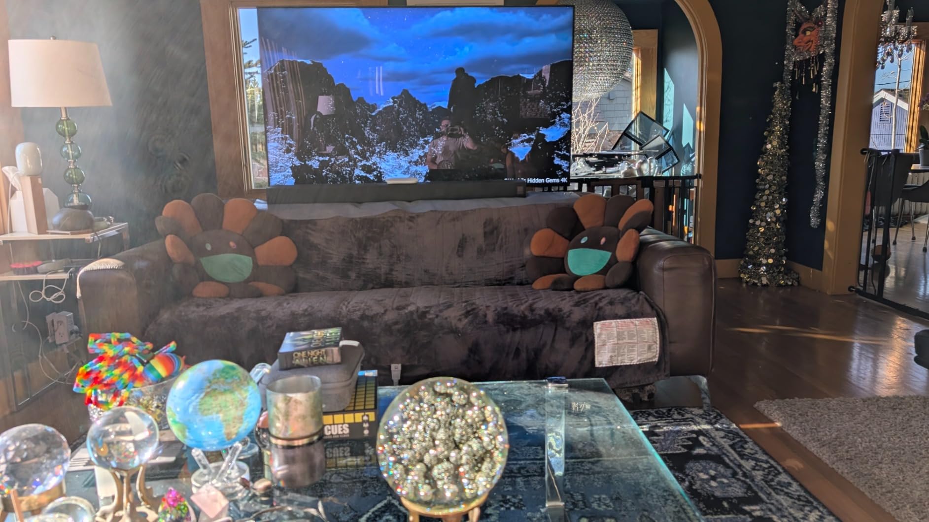 85-Inch Class Neo QLED 4K QN90D Series Mini LED, Neo Quantum HDR+ Smart TV w/Dolby Atmos, Object Tracking Sound+, Motion Xcelerator, Real Depth Enhancer Pro, Alexa Built-in (QN85QN90D, 2024) customer photo 1