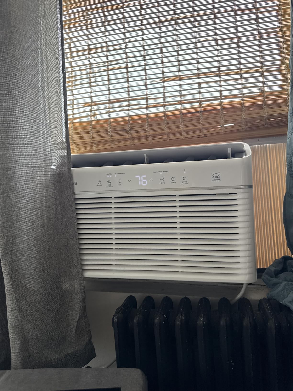 Midea 8,000 BTU Smart Inverter Air Conditioner Window Unit with Heat and Dehumidifier - Cools up to 350 Sq. Ft., Energy Star Rated, Quiet Operation, Electronic Controls, Remote Control, White customer photo 2