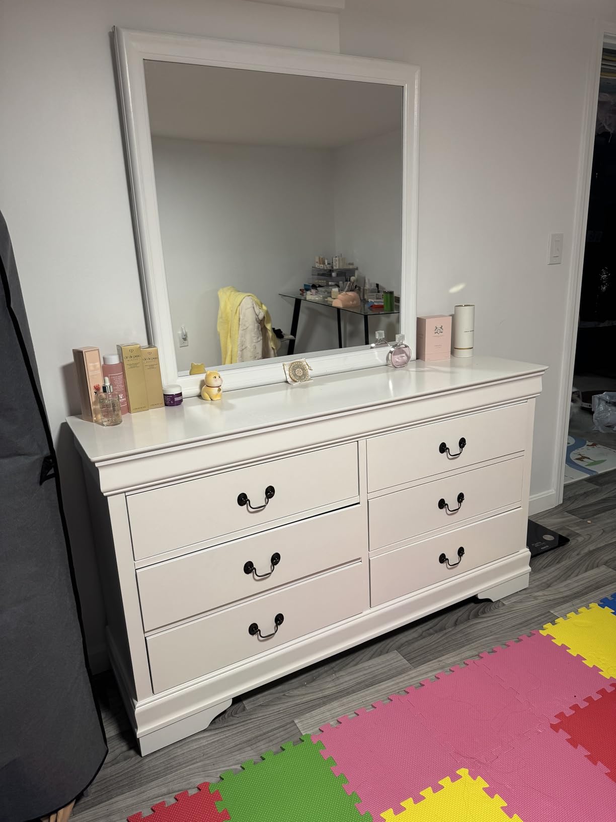 Furniture of America Arabella Traditional Wooden 6 Drawer Dresser with Mirror, Vintage Bedroom Set, Accent Vanity Dressing Table with Antique Nickle Handles for Dressing Room, Walk-in Closet, Cherry customer photo 2