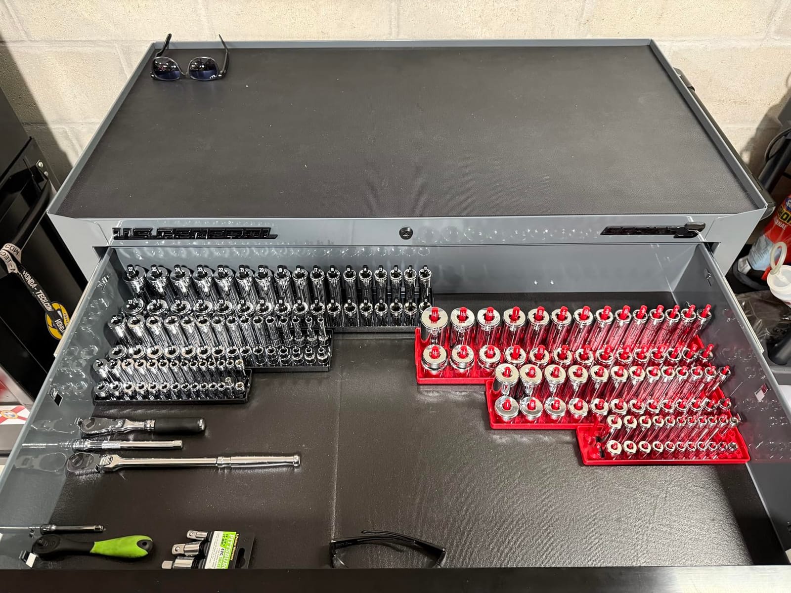 TEKTON 1/4, 3/8, 1/2 Inch Drive 6-Point Socket Set, 214-Piece | SHD99202 customer photo 2