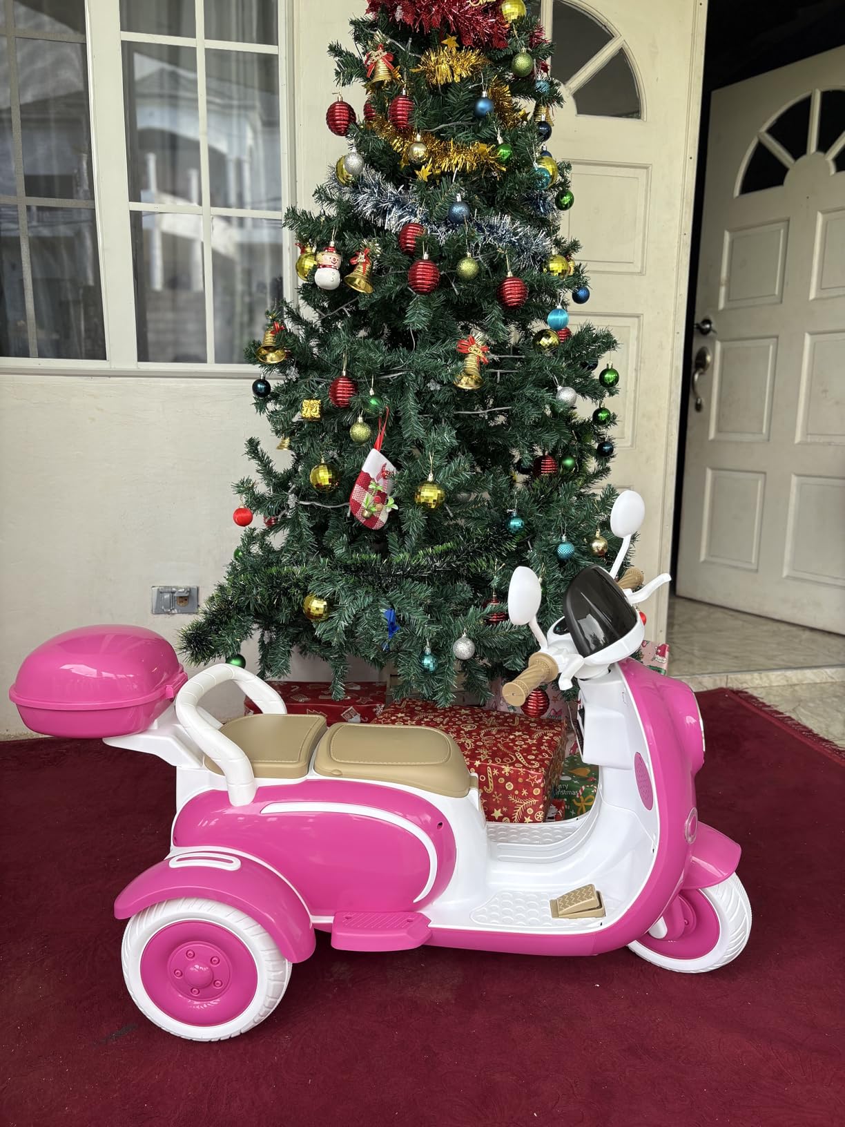 12V 2-Seater Ride on Motorcycle for Kids | Girls' Dual-Motor Electric Scooter, 3-Wheel Electric Motorcycle with MP3 & Bluetooth, Suitable for Ages 3-6 customer photo 1