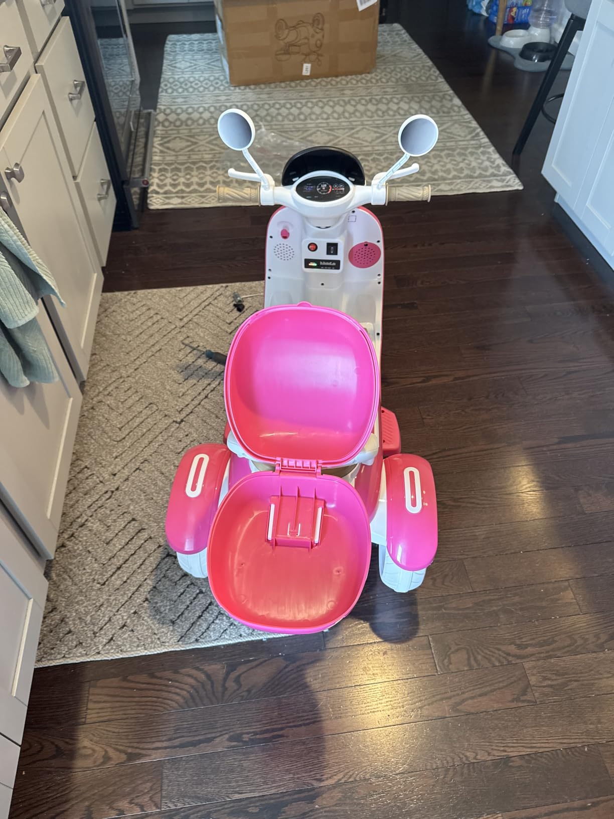 12V 2-Seater Ride on Motorcycle for Kids | Girls' Dual-Motor Electric Scooter, 3-Wheel Electric Motorcycle with MP3 & Bluetooth, Suitable for Ages 3-6 customer photo 2