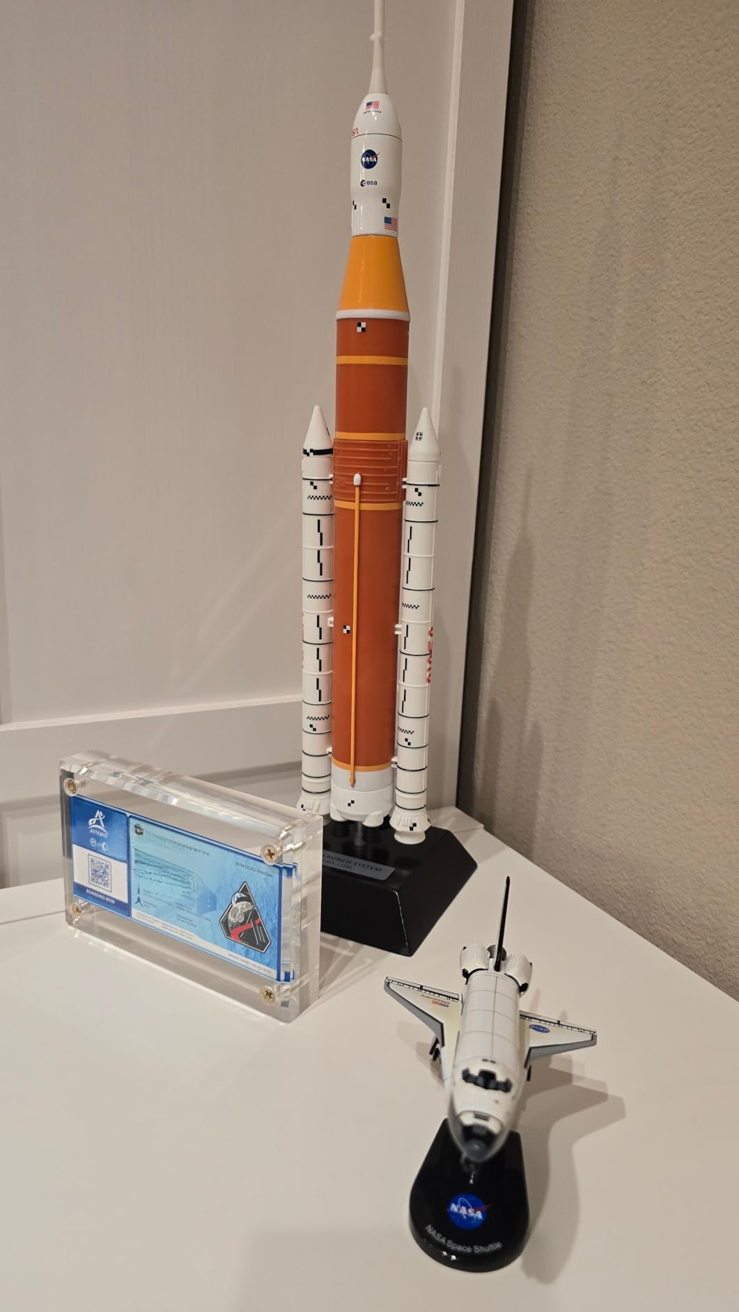 Space Adventure SLS Rocket 1/235 customer photo 1
