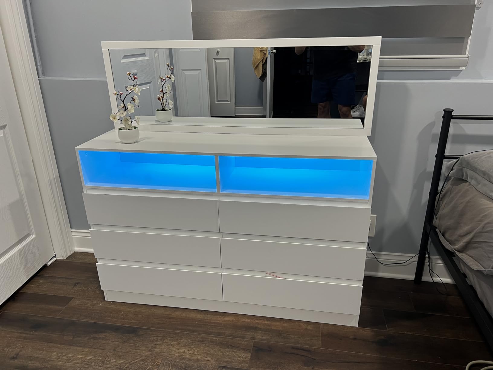 Gyfimoie White Dresser for Bedroom with Full Length Mirror & Power Outlet | 6 Drawer Dresser with LED Light, Modern Chest of Drawer with Charging Station, Dressers for Bedroom, Living Room customer photo 2