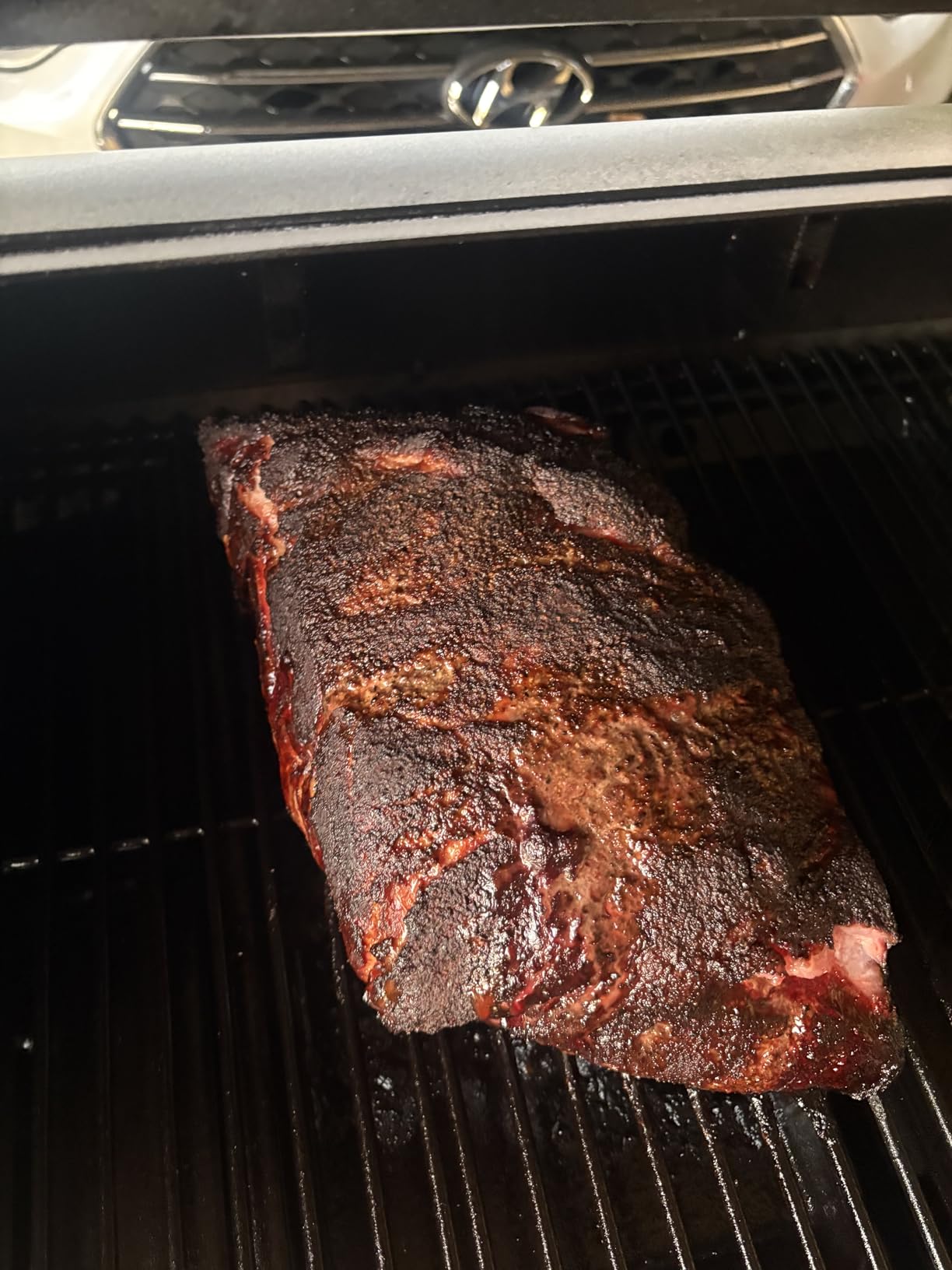 Oklahoma Joe's Highland Offset Reverse Flow Charcoal Smoker and Grill with 1093 sq. in. Cooking Area in Black customer photo 1