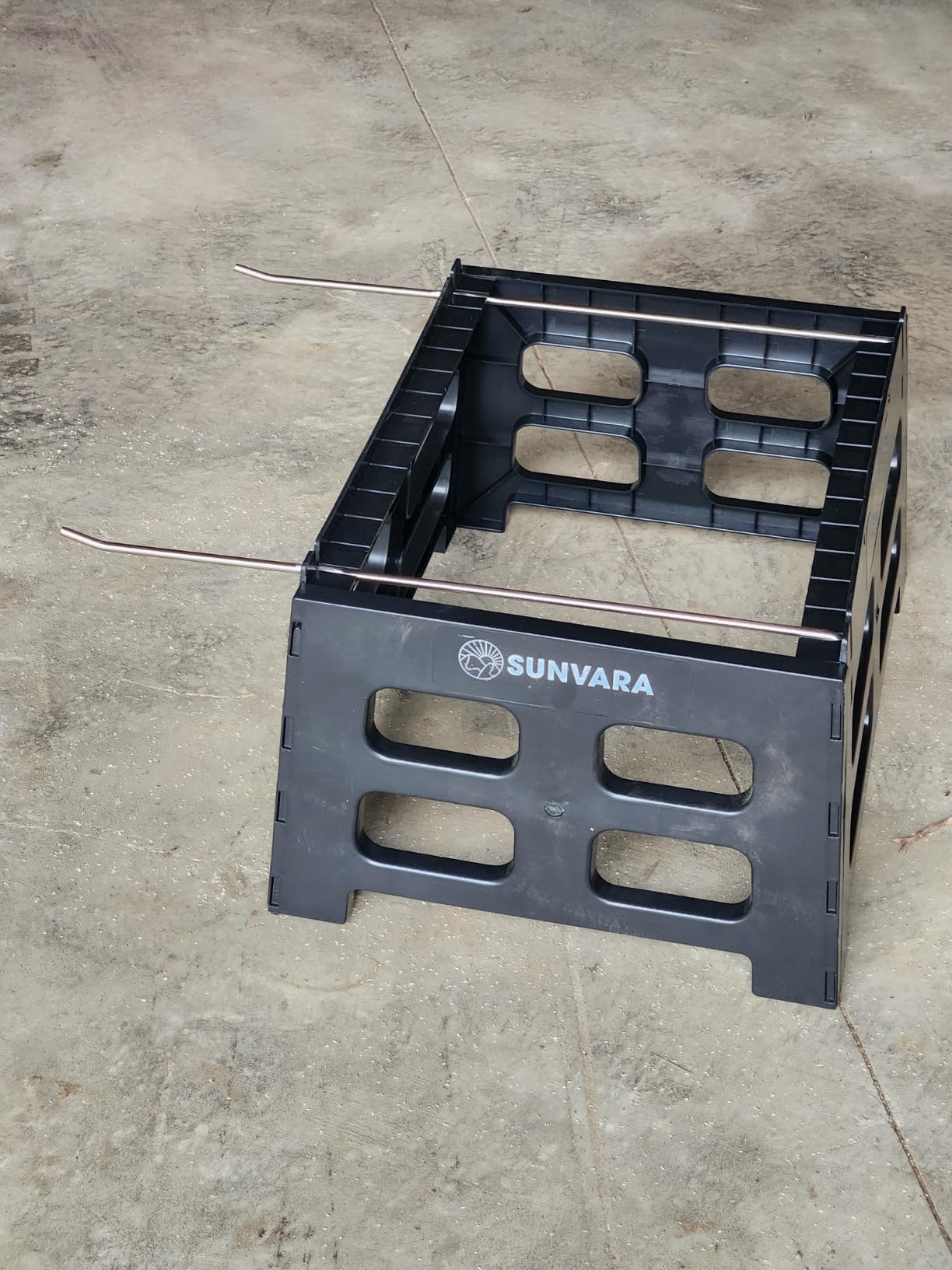 SunVara Bee Hive Stand 10 Frame for Beekeeper Hive Stands Beehive Stand Bee Keeper Hive Stand Beekeeping Frame Rest Ideal for Beehive Support Hive Stands for 10 Frame Hives customer photo 2