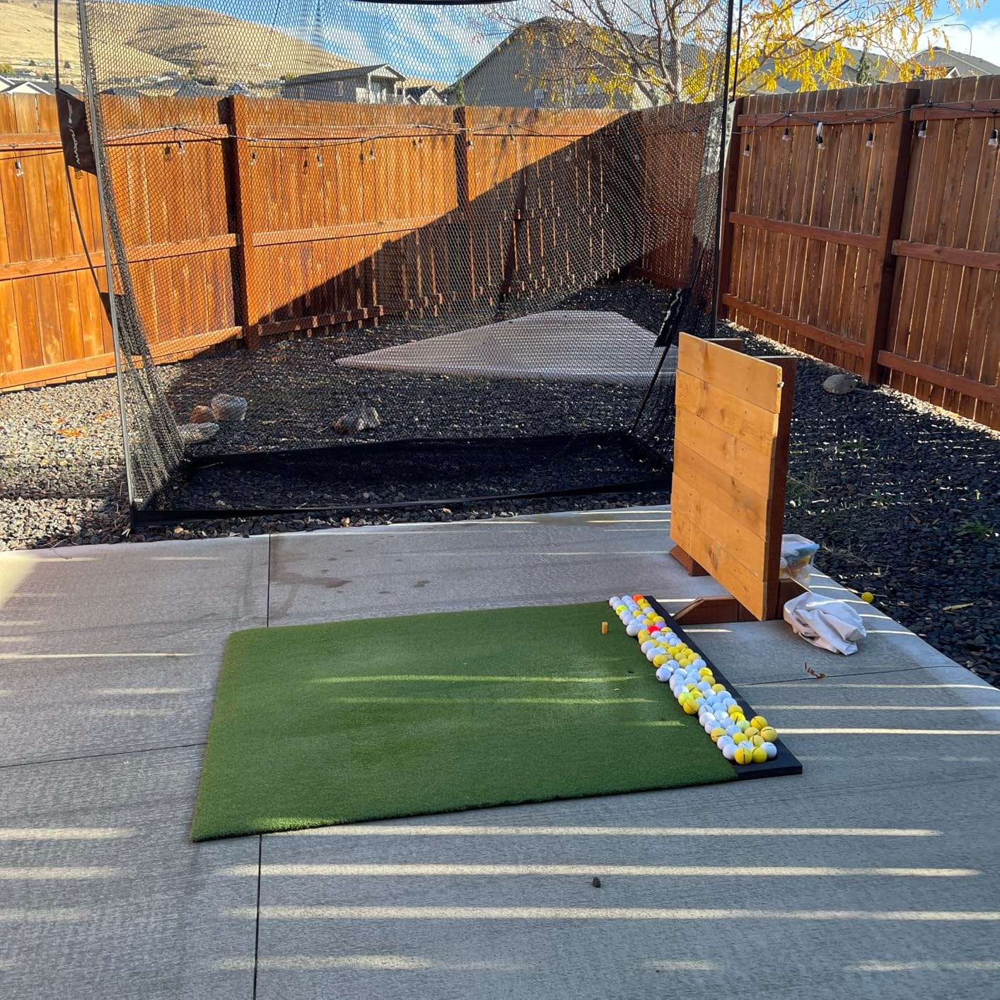 Integrated Golf Hitting Mat with Ball Tray, Thickening Golf Mats Practice Outdoor & Indoor Artificial Turf Matt with 3 Tees customer photo 2