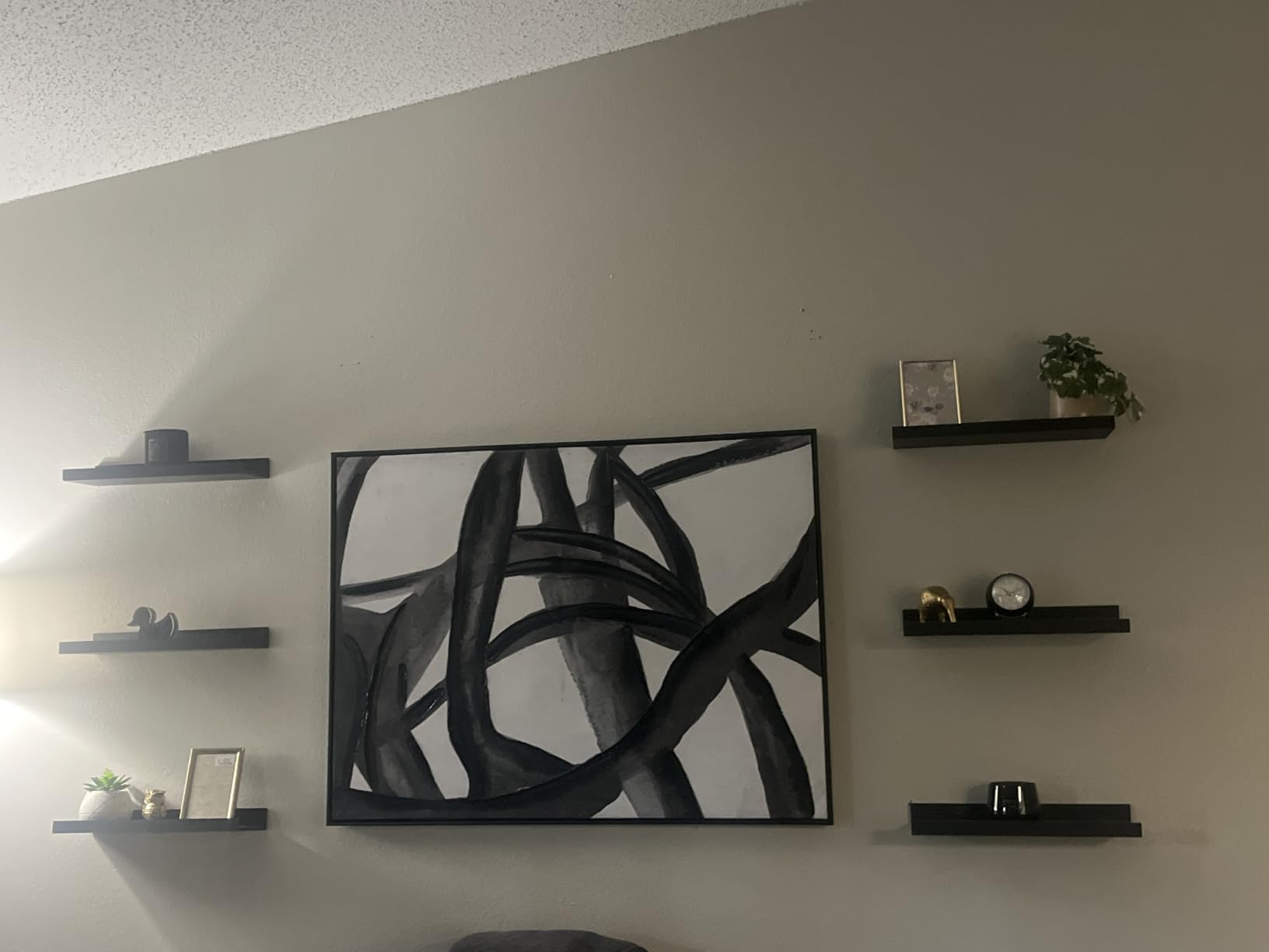 upsimples Floating Shelves for Wall Decor and Storage, Black, 6Pcs 15.7'' | Wall Mounted Wood Shelves for Living Room, Bedroom, Bathroom, Kitchen, Office customer photo 2