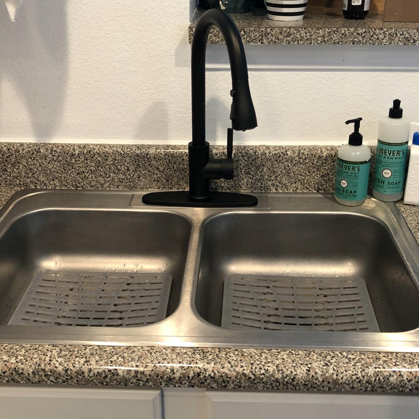 Arofa Touchless Kitchen Faucet, Motion Sensor, Pull-Down, Brushed Nickel | Single Handle, Stainless Steel, Kitchen Sink customer photo 1
