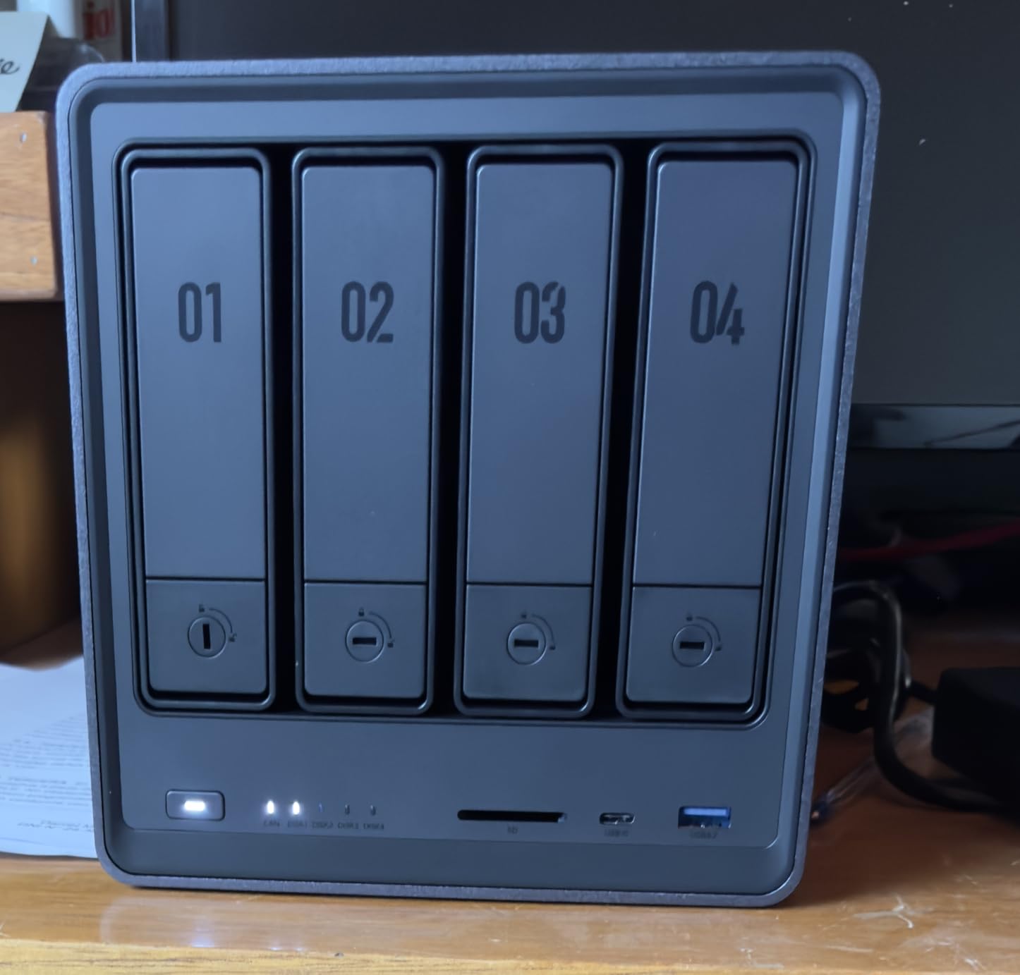UGREEN DXP4800 Plus 4-Bay NAS for Families, Creators & Small Teams customer photo 1