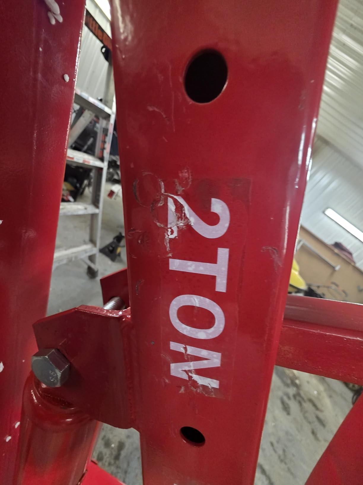 2 Ton Engine Hoist Foldable Cherry Picker, Heavy Duty Engine Lift Hoist | 4400 lbs Foldable Hydraulic Shop Crane w/Telescopic Boom & 6 Swivel Casters for Auto Repair Garage Workshop (Red) customer photo 2
