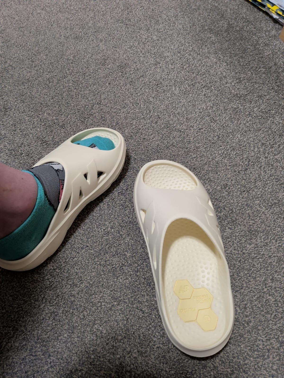 Men's Fresh Foam Rcvry V1 Slide customer photo 1
