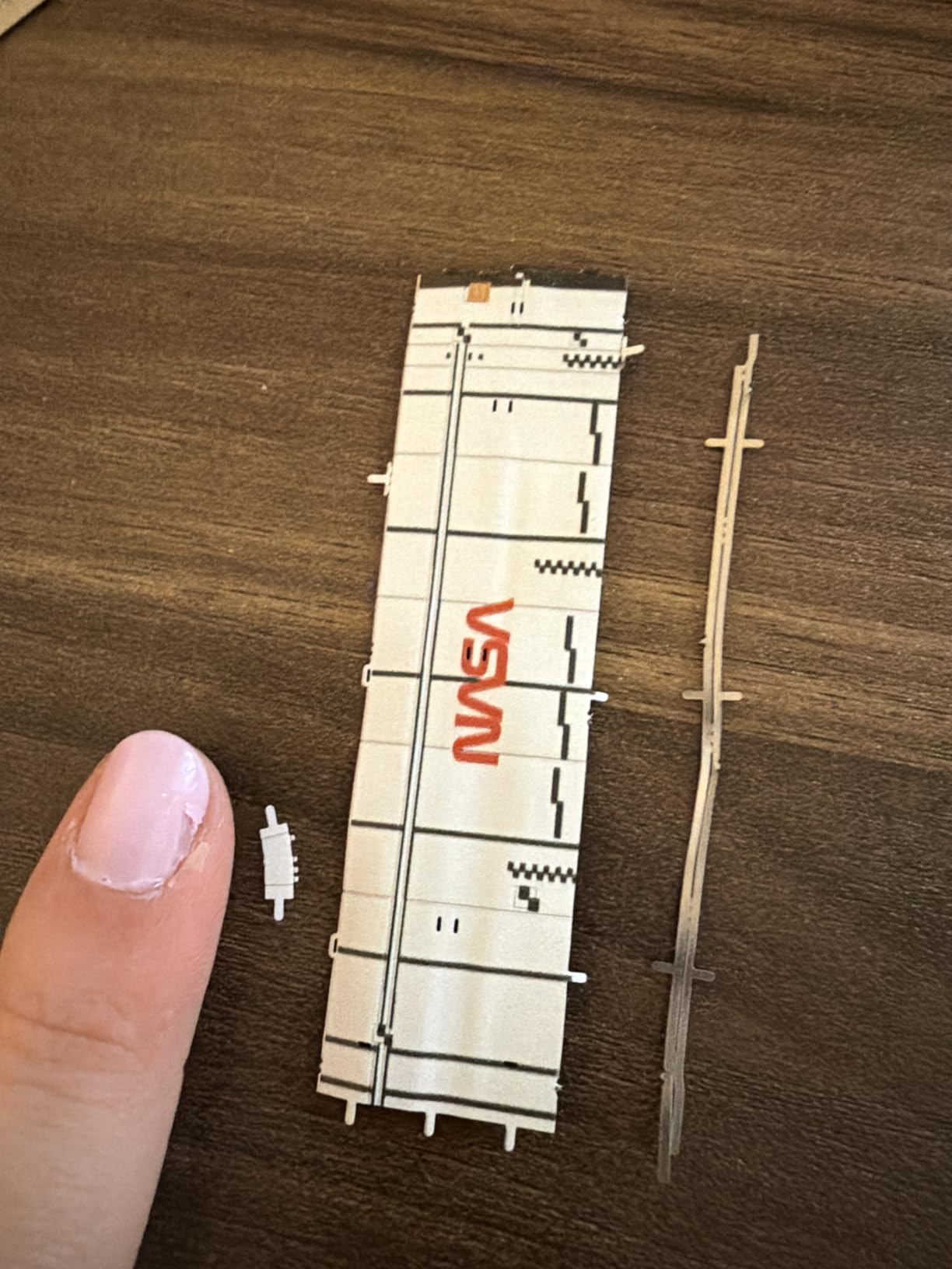 Metal Earth Premium Series Artemis Moon Rocket 3D Metal Model Kit Fascinations customer photo 2