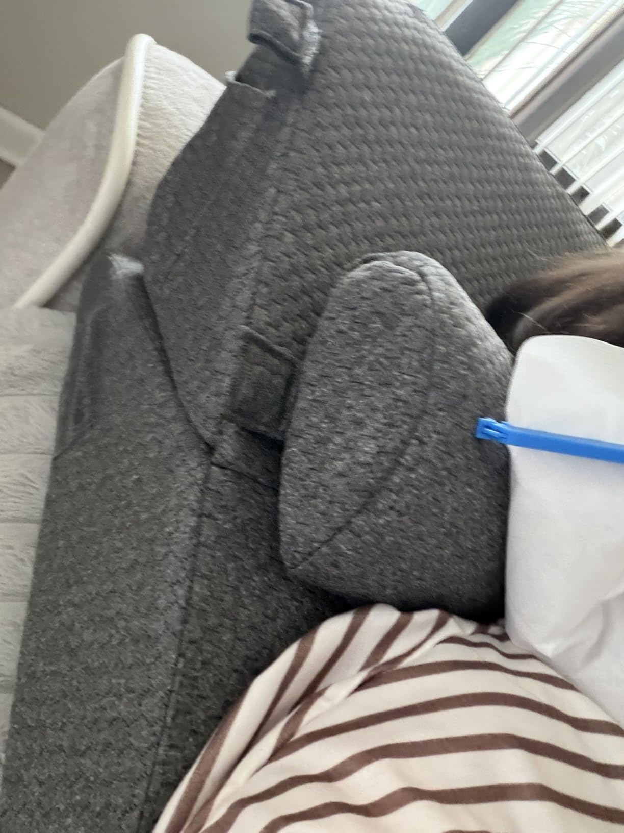 BIEEZZK Wedge Pillow Set for After Surgery, Wedge Pillow for Acid Reflux, Bed Wedge Pillow with Adjustable 9&12inch for Headboard,Sleeping, Orthopedic Memory Foam for Neck&Back Support, White/Grey customer photo 2