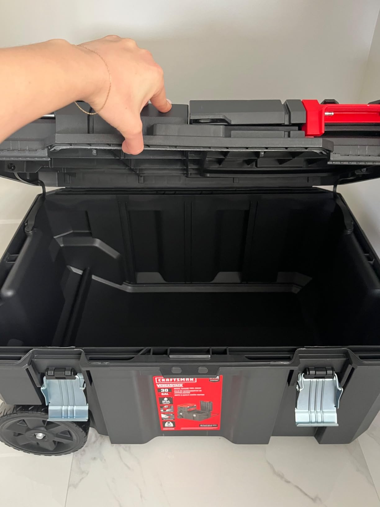 CRAFTSMAN VERSASTACK 30 Gallon Quick-Access Rolling Tool Chest (CMST17870) customer photo 2