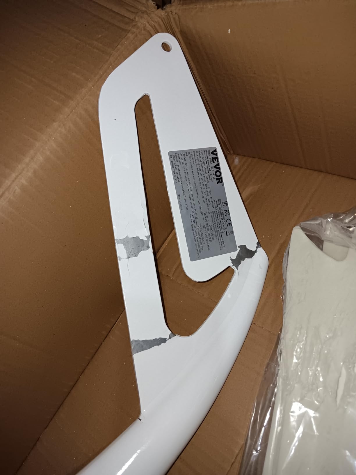 VEVOR 500W Wind Turbine Generator, 12V Wind Turbine Kit, 5-Blade Wind Power Generator with MPPT Controller, Adjustable Windward Direction & 2.5m/s Start Wind Speed, Suitable for Home, Farm, RVs, Boats customer photo 1