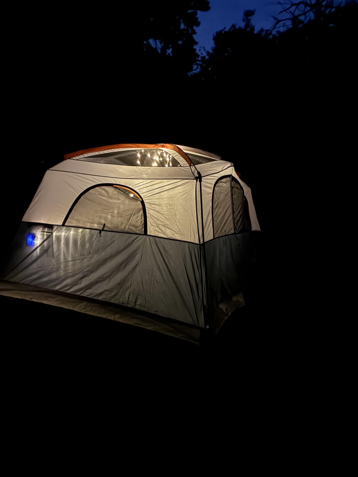 UNP 6 Person Tents for Camping Waterproof Family Cabin Tent with Rainfly | Easy Setup Windproof Double Layer Camping Tent with 1 Mesh Door & 5 Large Mesh Windows 10'X9'X78in(H) customer photo 1